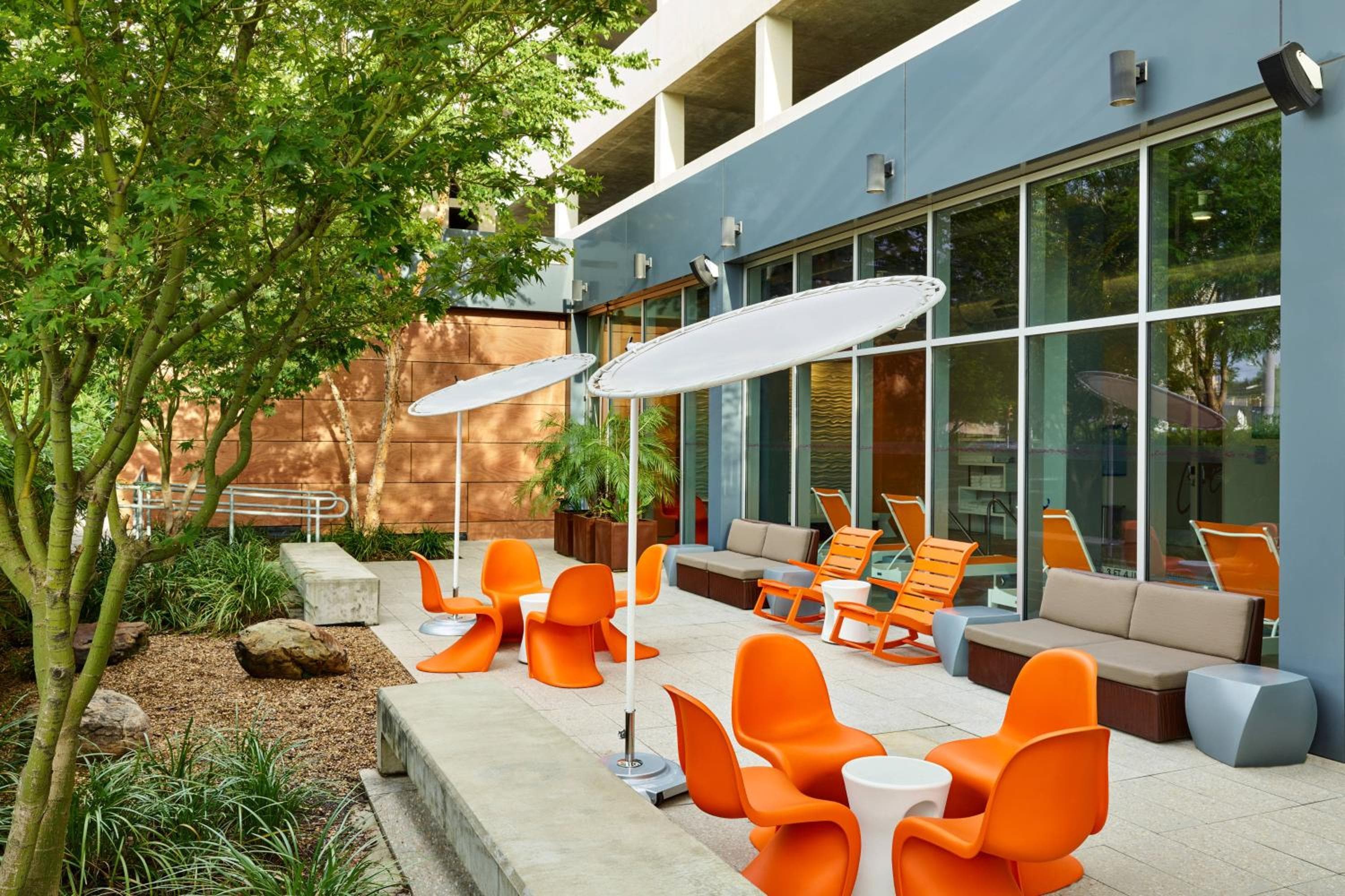 Aloft by Marriott Houston by the Galleria