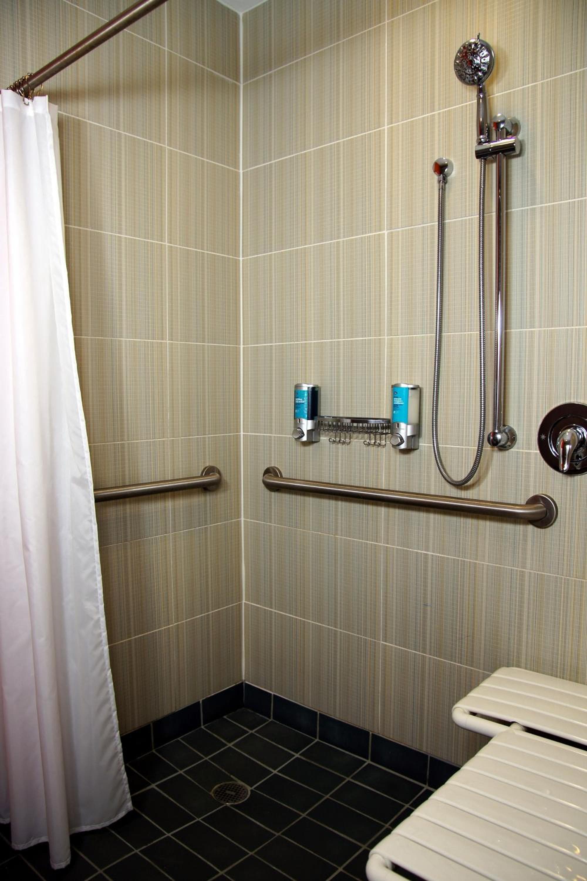 Aloft by Marriott Bolingbrook