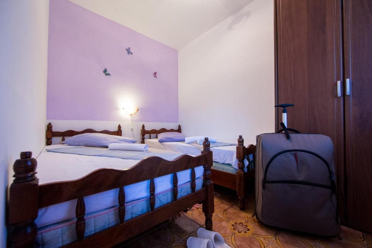 Silver Beach Apartments Vis