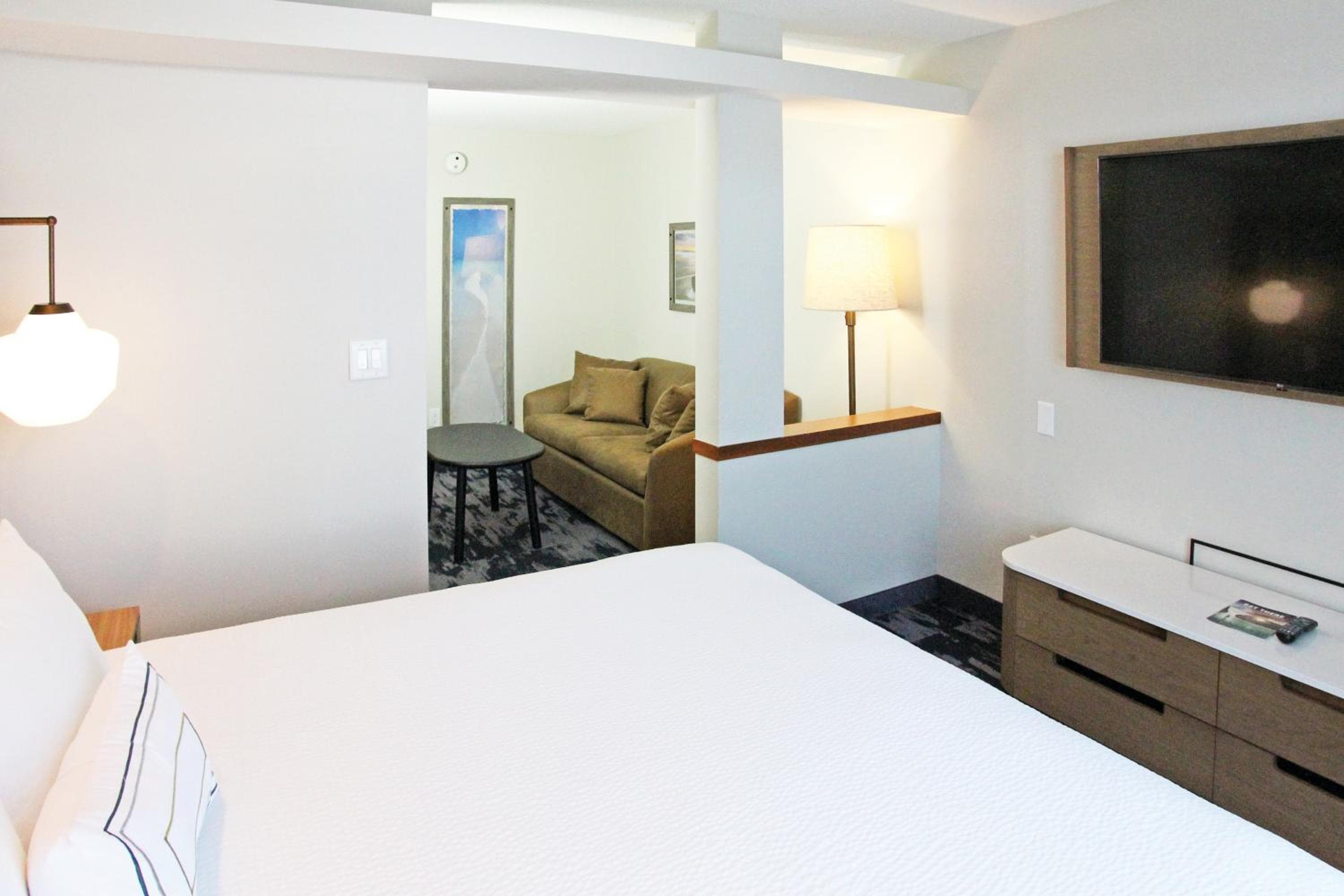 Fairfield Inn & Suites by Marriott Charleston Airport/Convention Center
