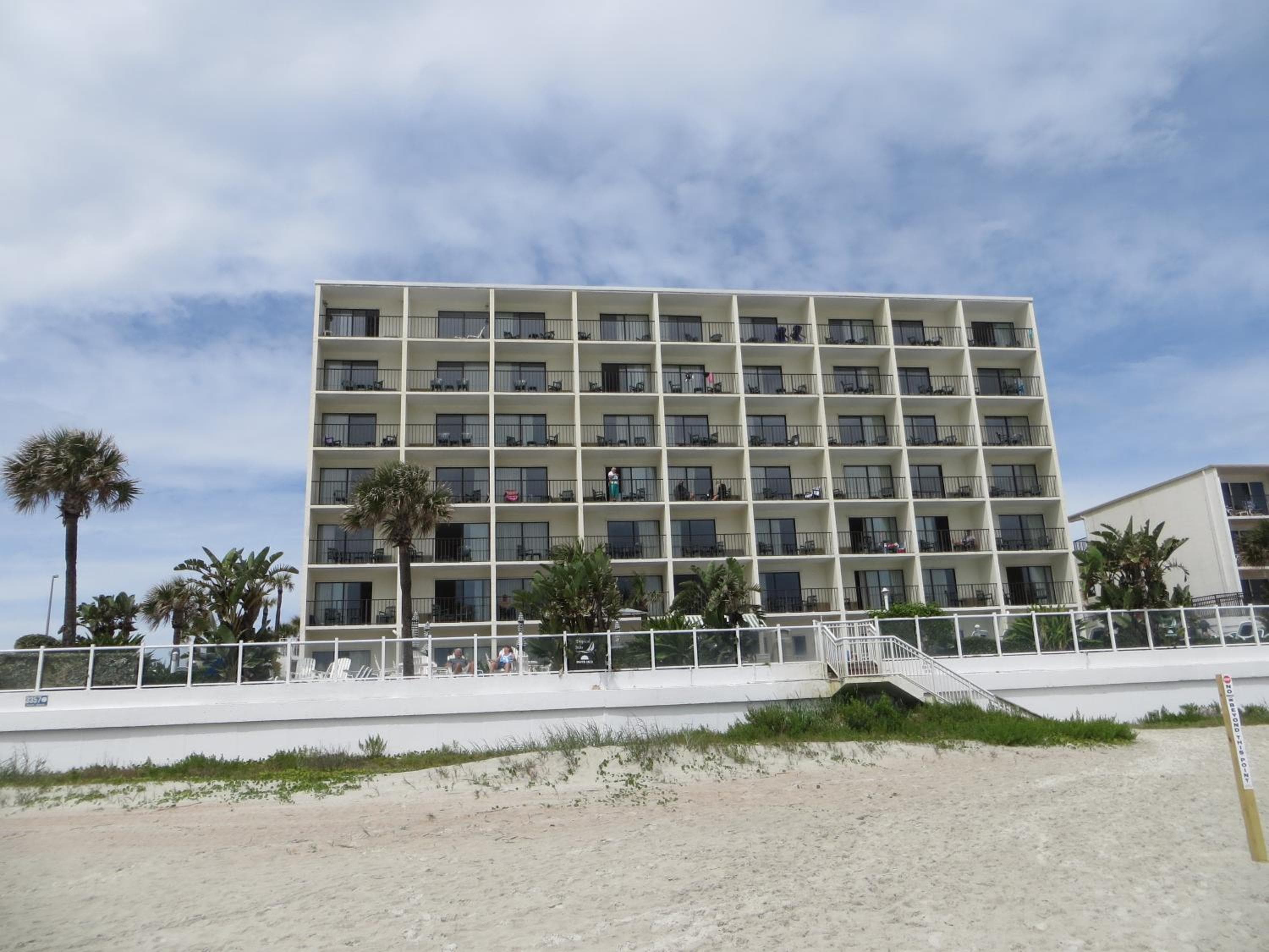 Days Inn by Wyndham Daytona Oceanfront