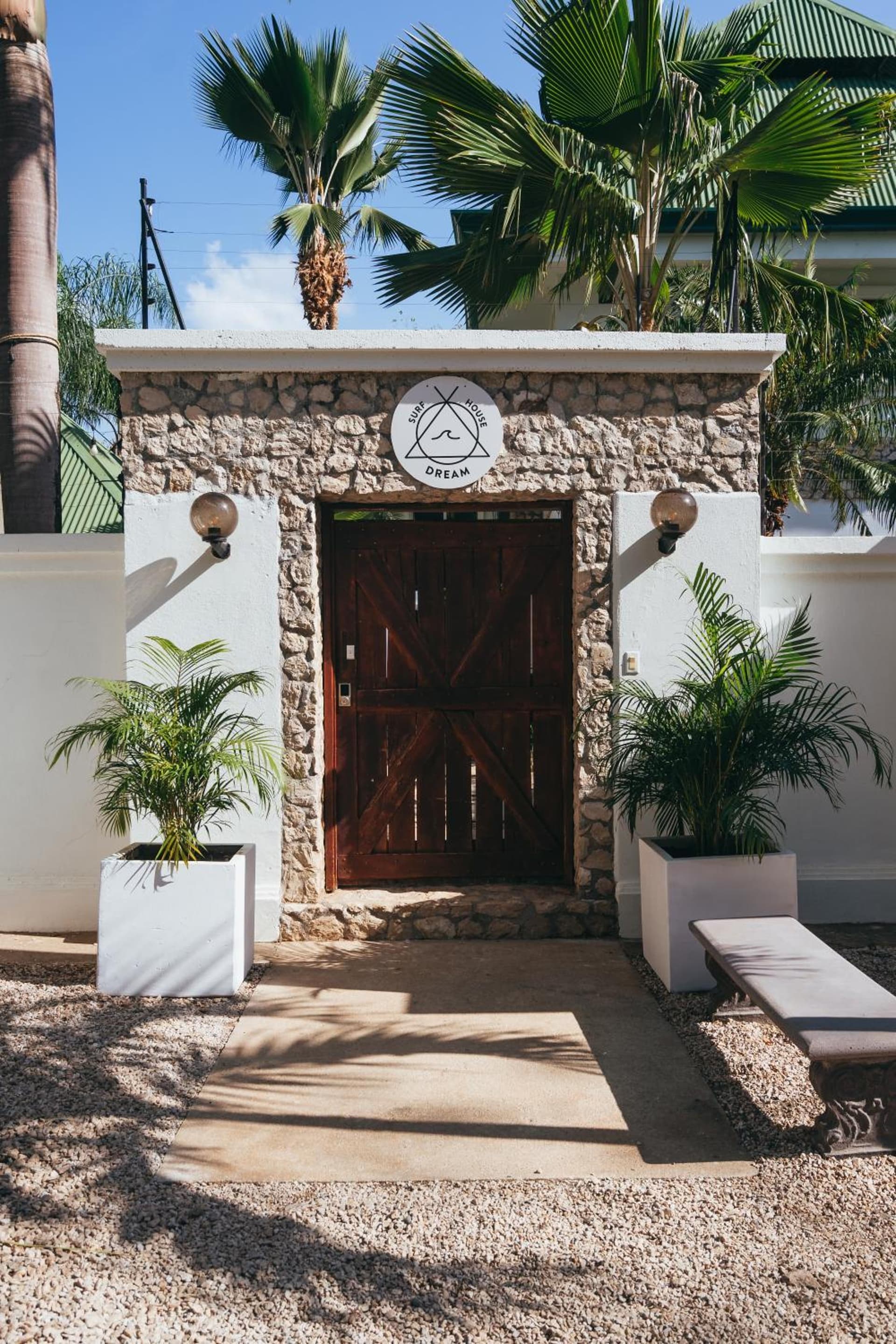 Dream Surf House Avellana