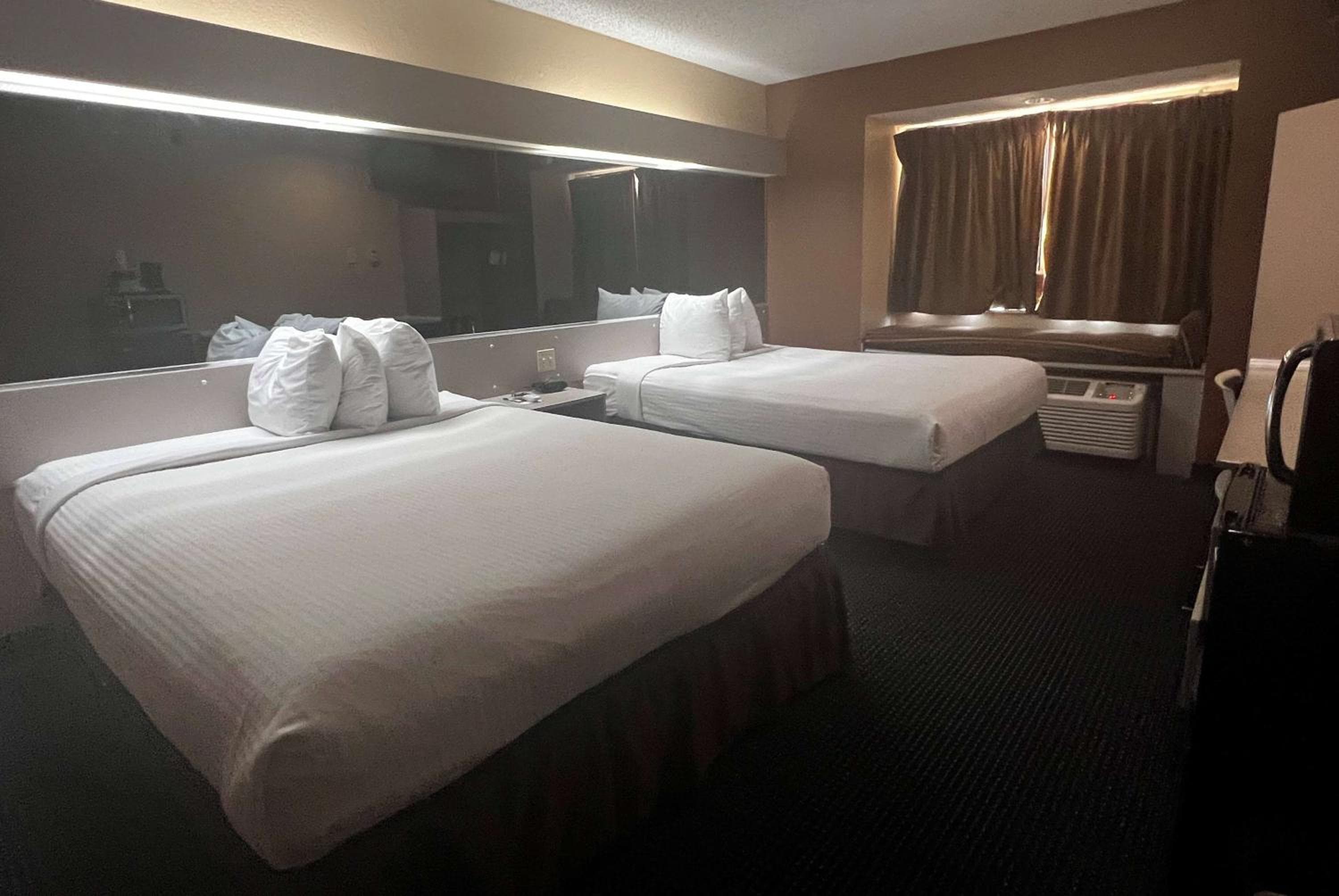 Microtel Inn & Suites by Wyndham Houston/Webster/Nasa/Clearlake