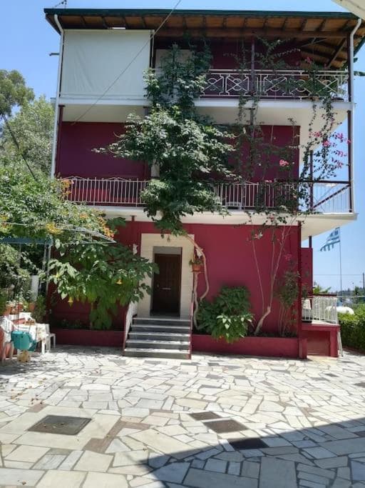 Sandra's Beach House