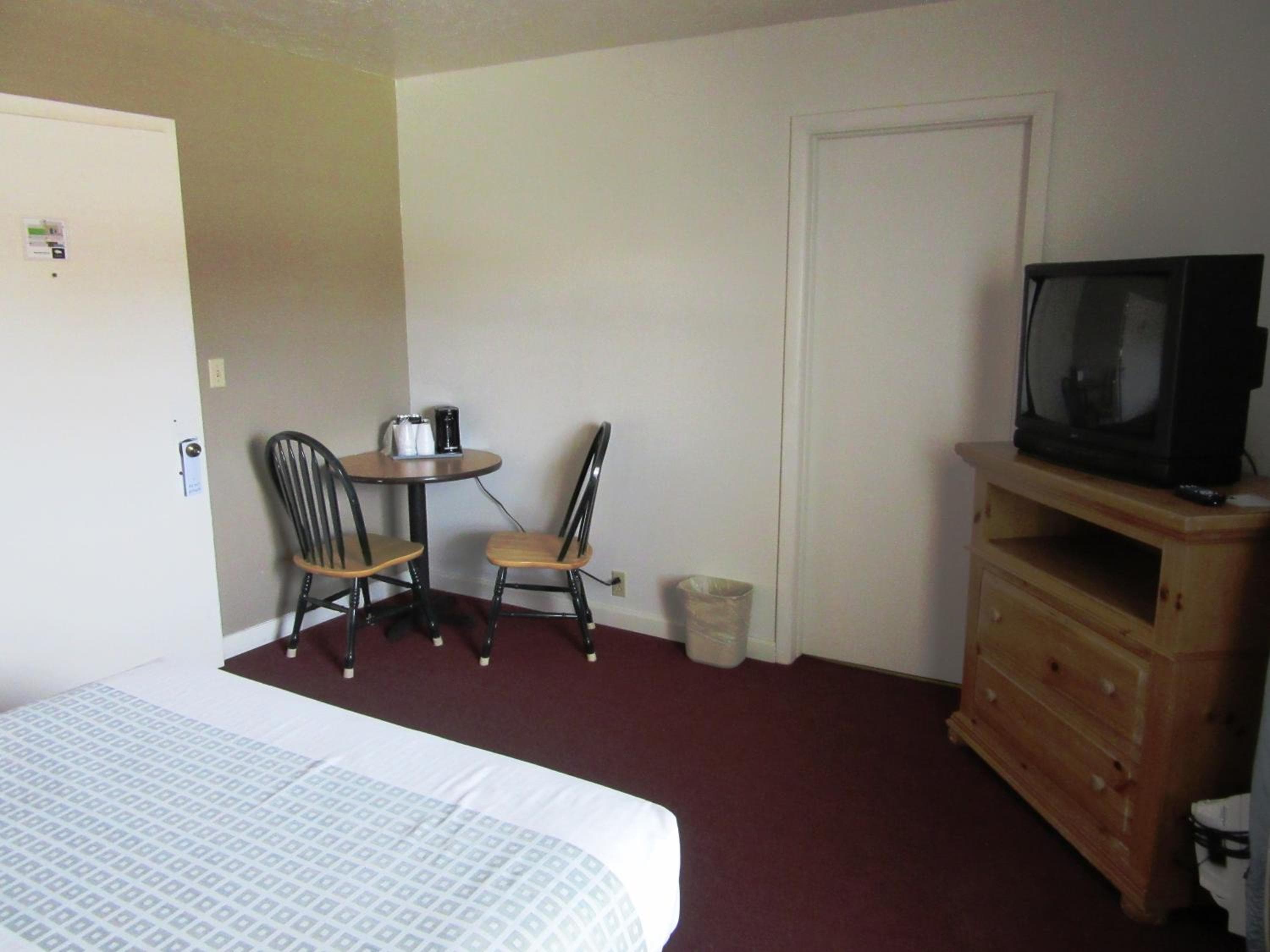 White Buffalo Hotel