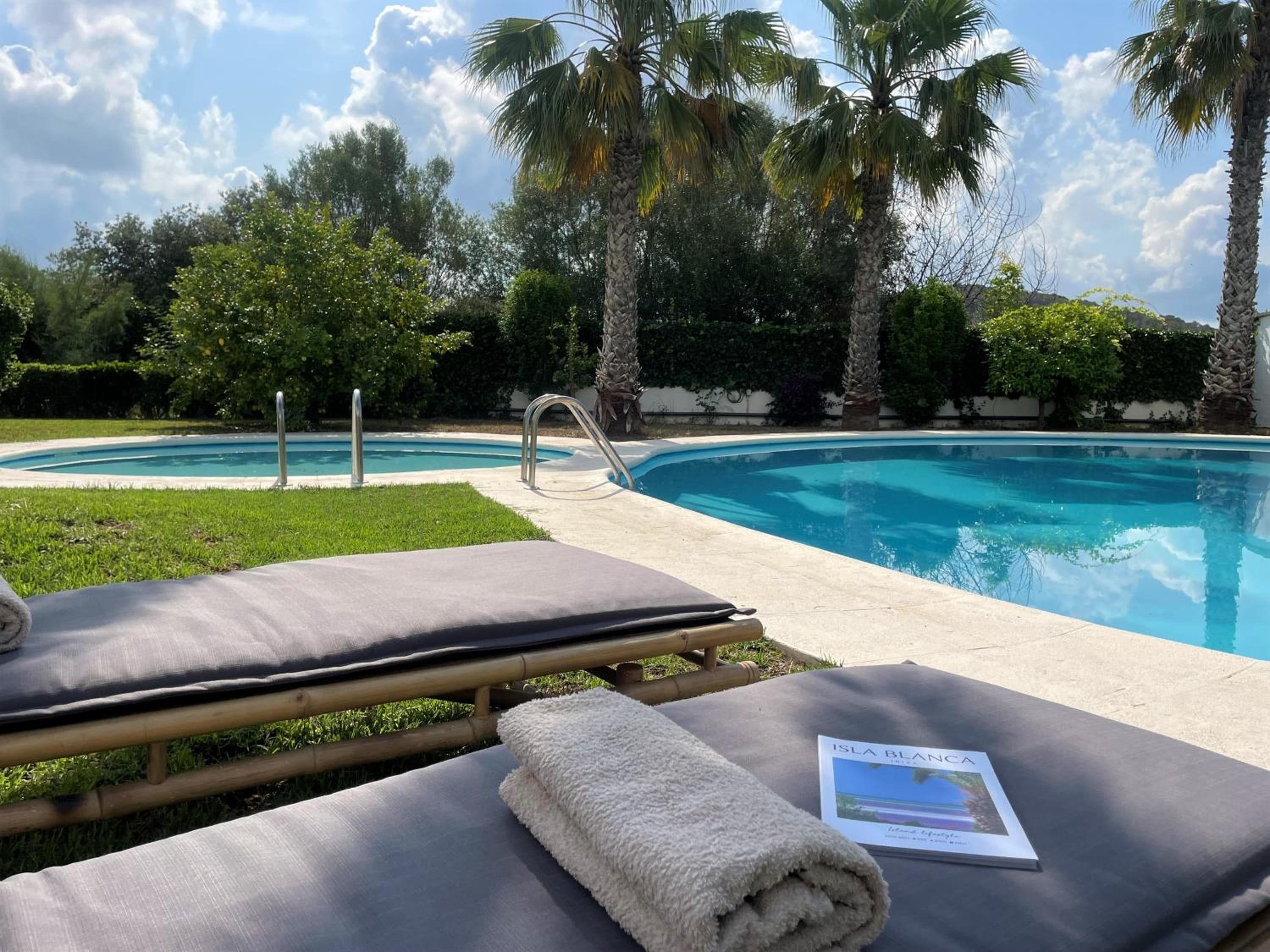 Authentic Villa with amazing pool