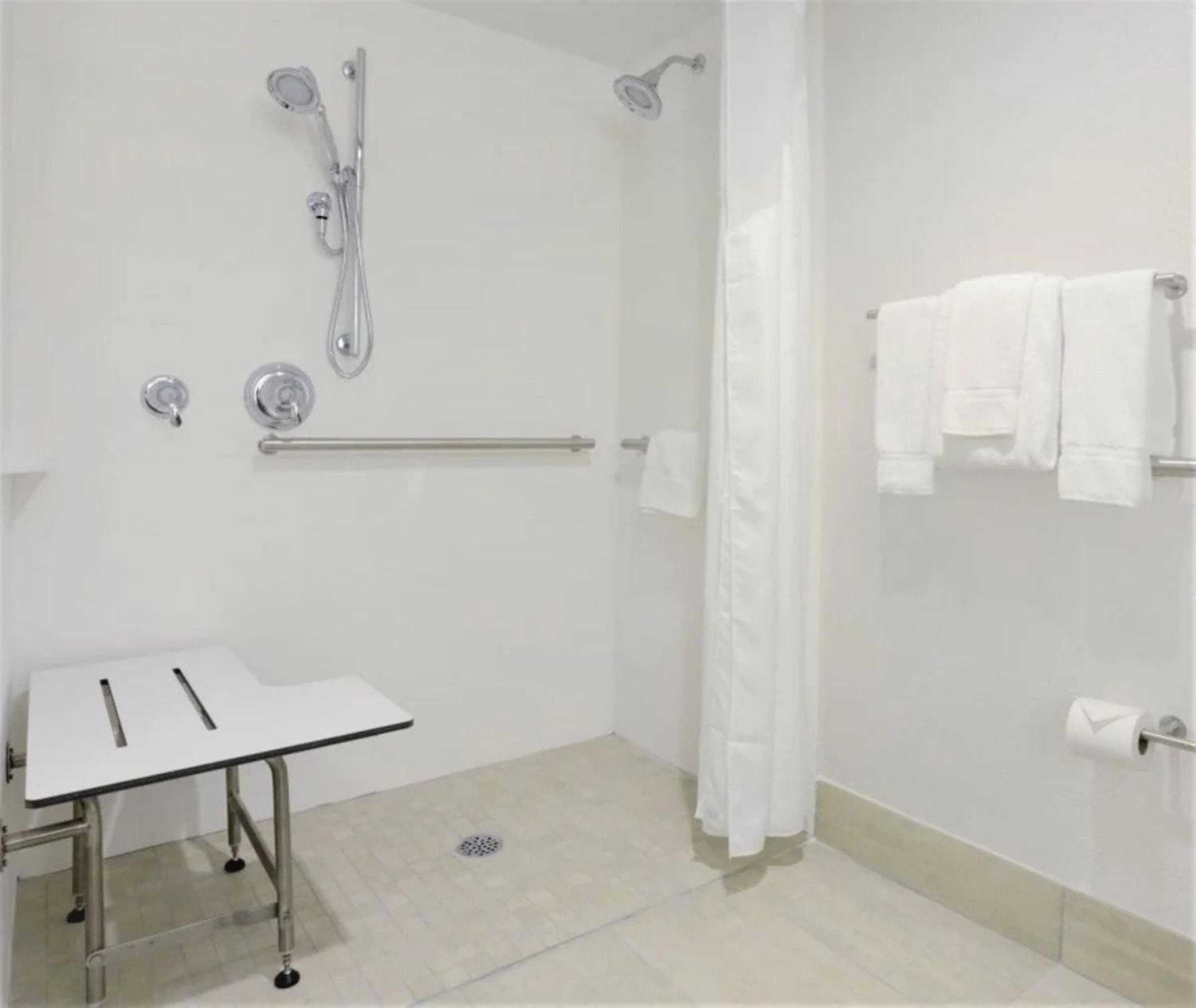 Holiday Inn Express Indianapolis - Fishers by IHG