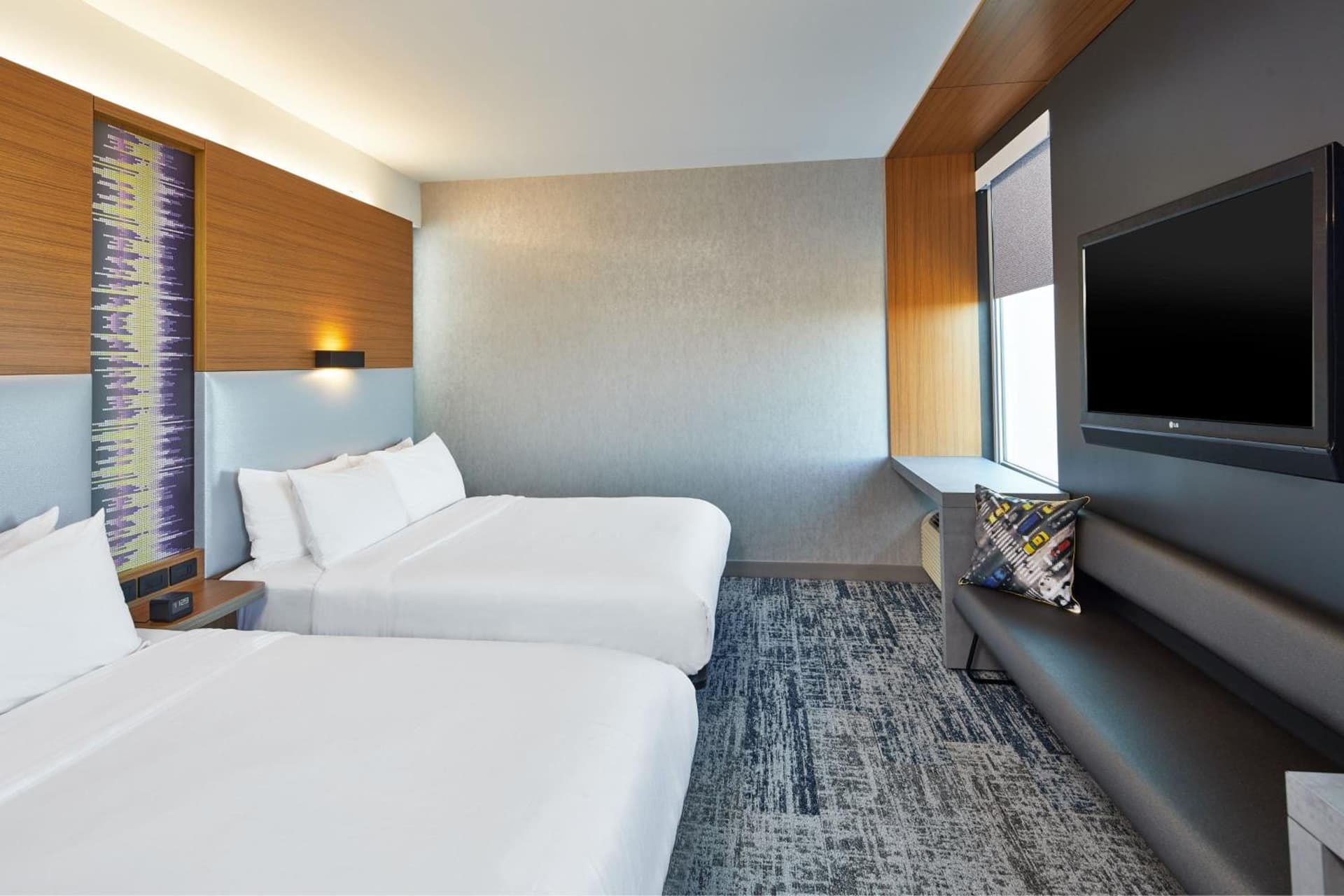Aloft by Marriott Dulles Airport North