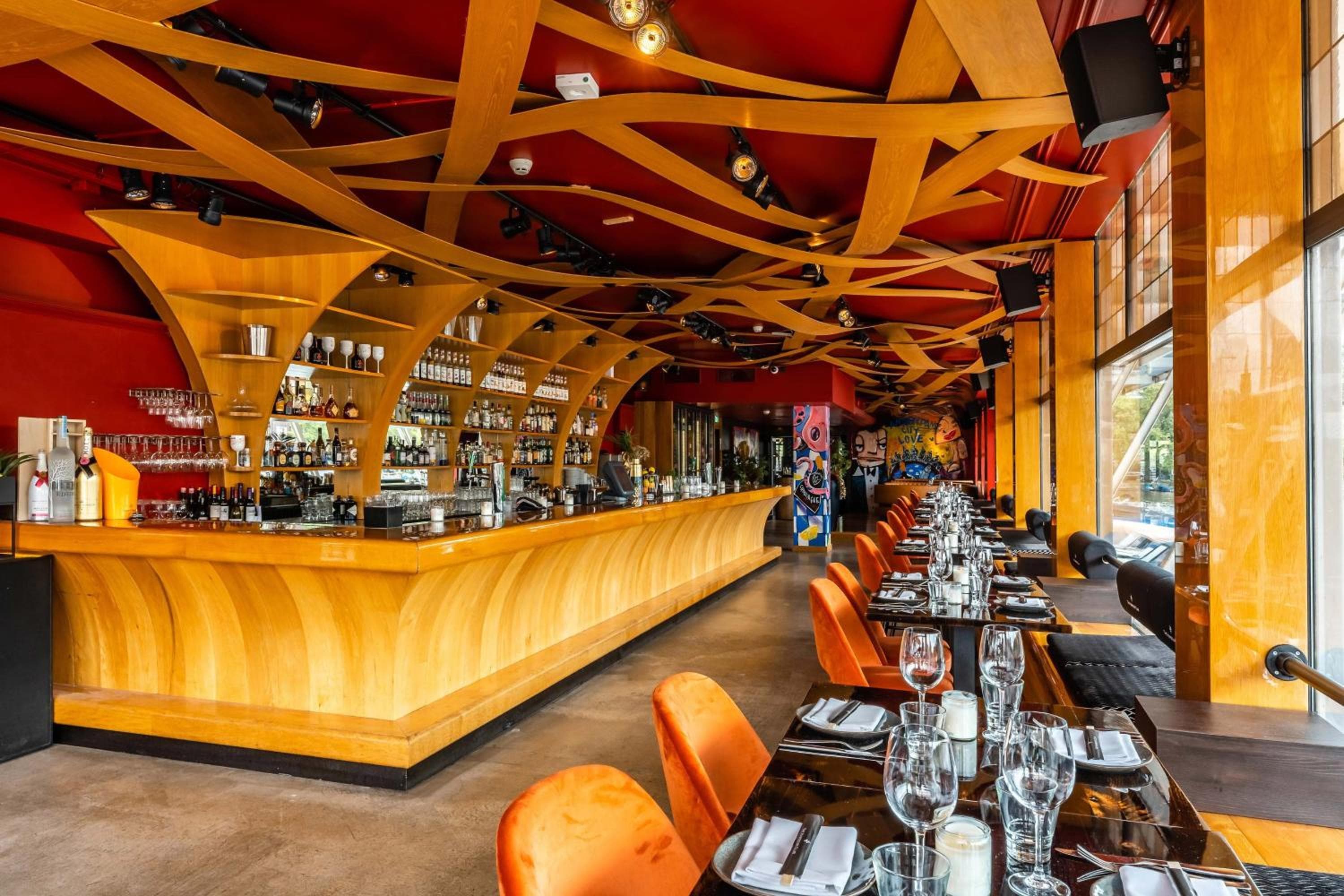 Apollo Hotel Amsterdam, a Tribute Portfolio Hotel