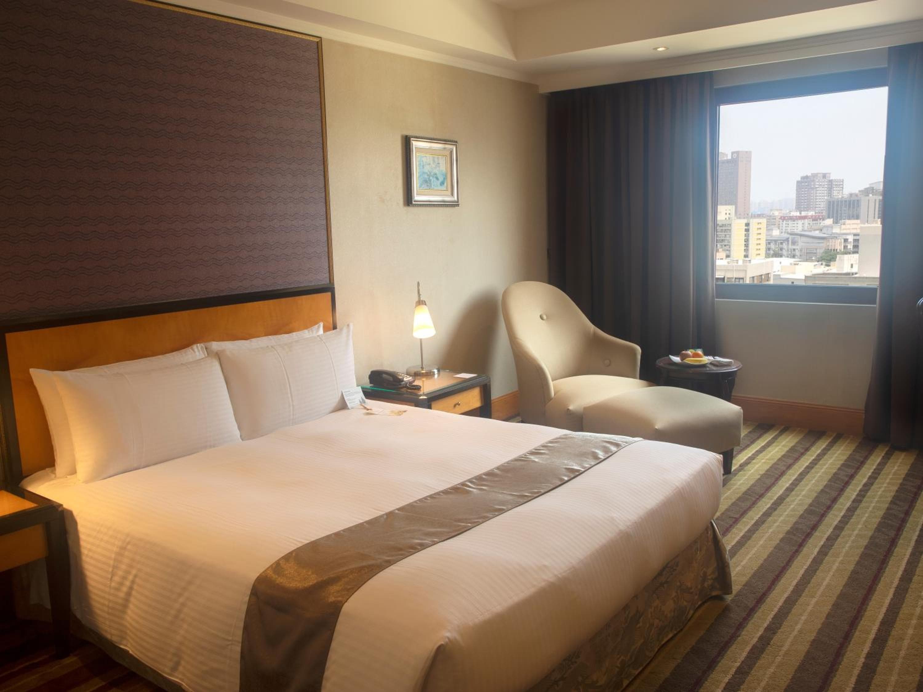 THE LEES Hotel