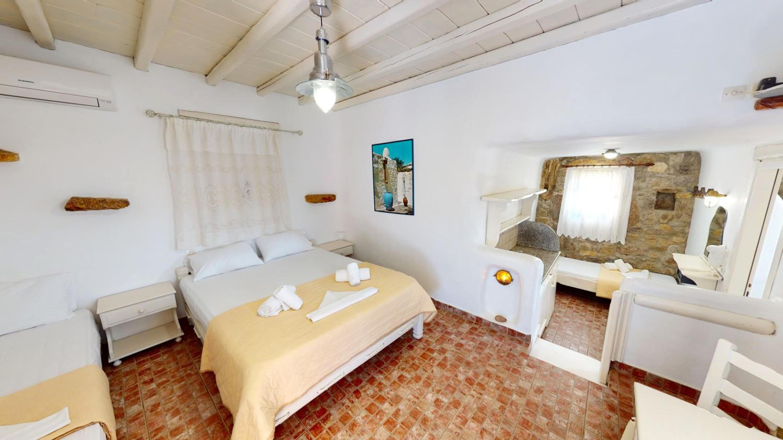 Alexandros Mykonos