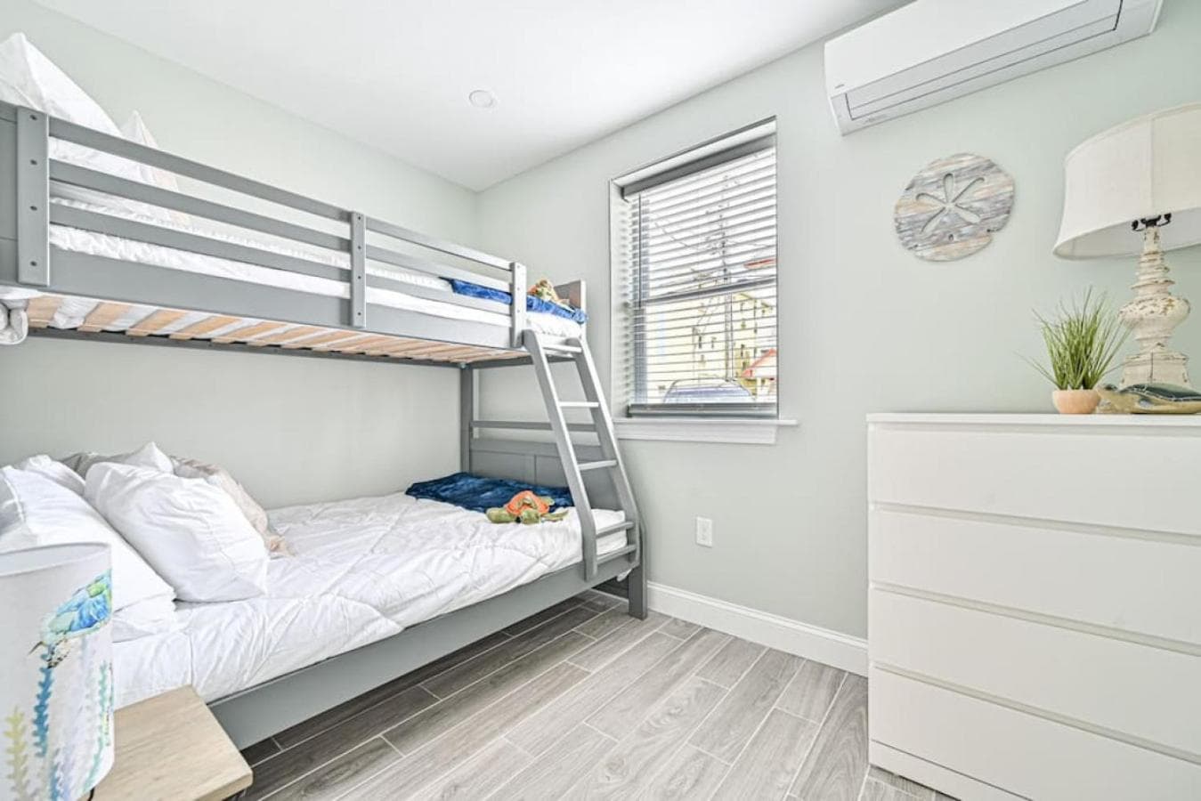 318 E Youngs Ave Unit 1 Seaside Serenity Salty Shore Retreat