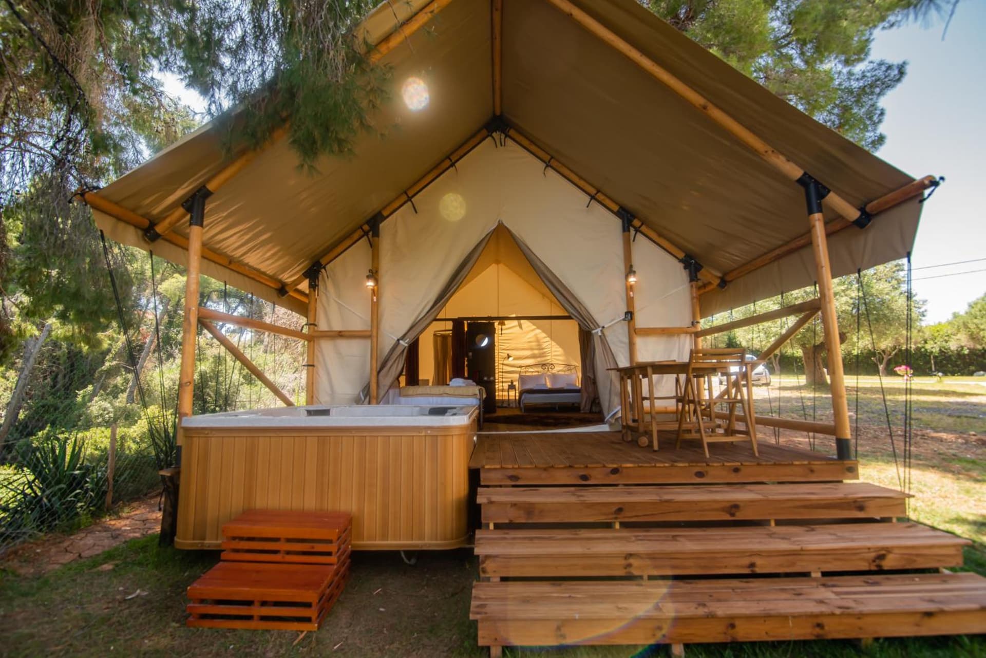 Pefkon Suites