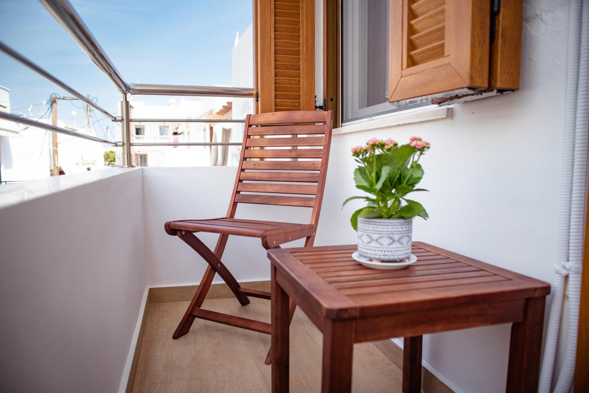 Anasasmos House