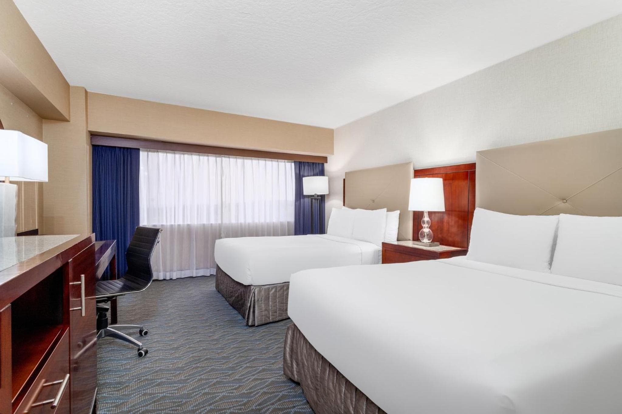 Crowne Plaza Hotel Los Angeles Harbor by IHG