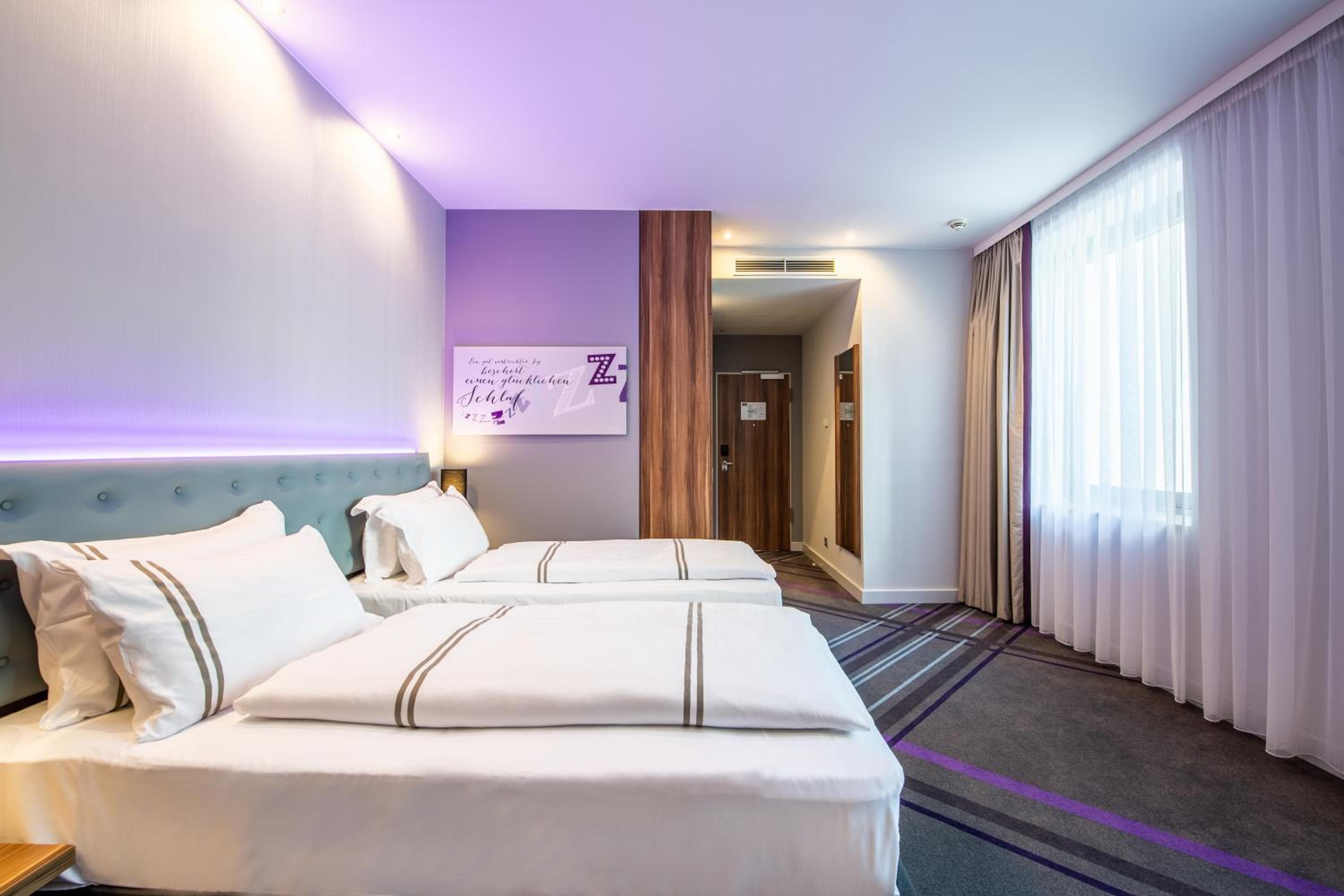 Premier Inn Frankfurt City Centre