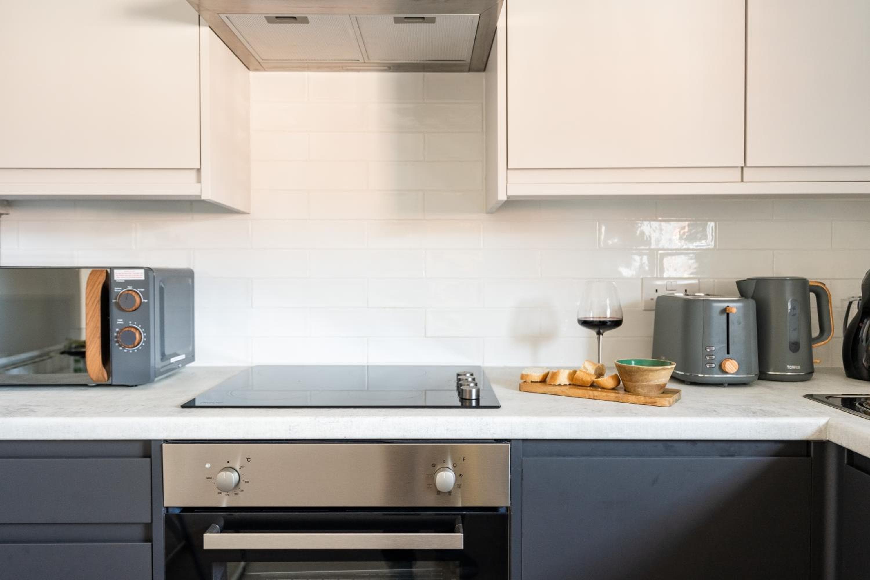 Howard Gardens - 1 Bedroom Apartment in Cardiff City Centre