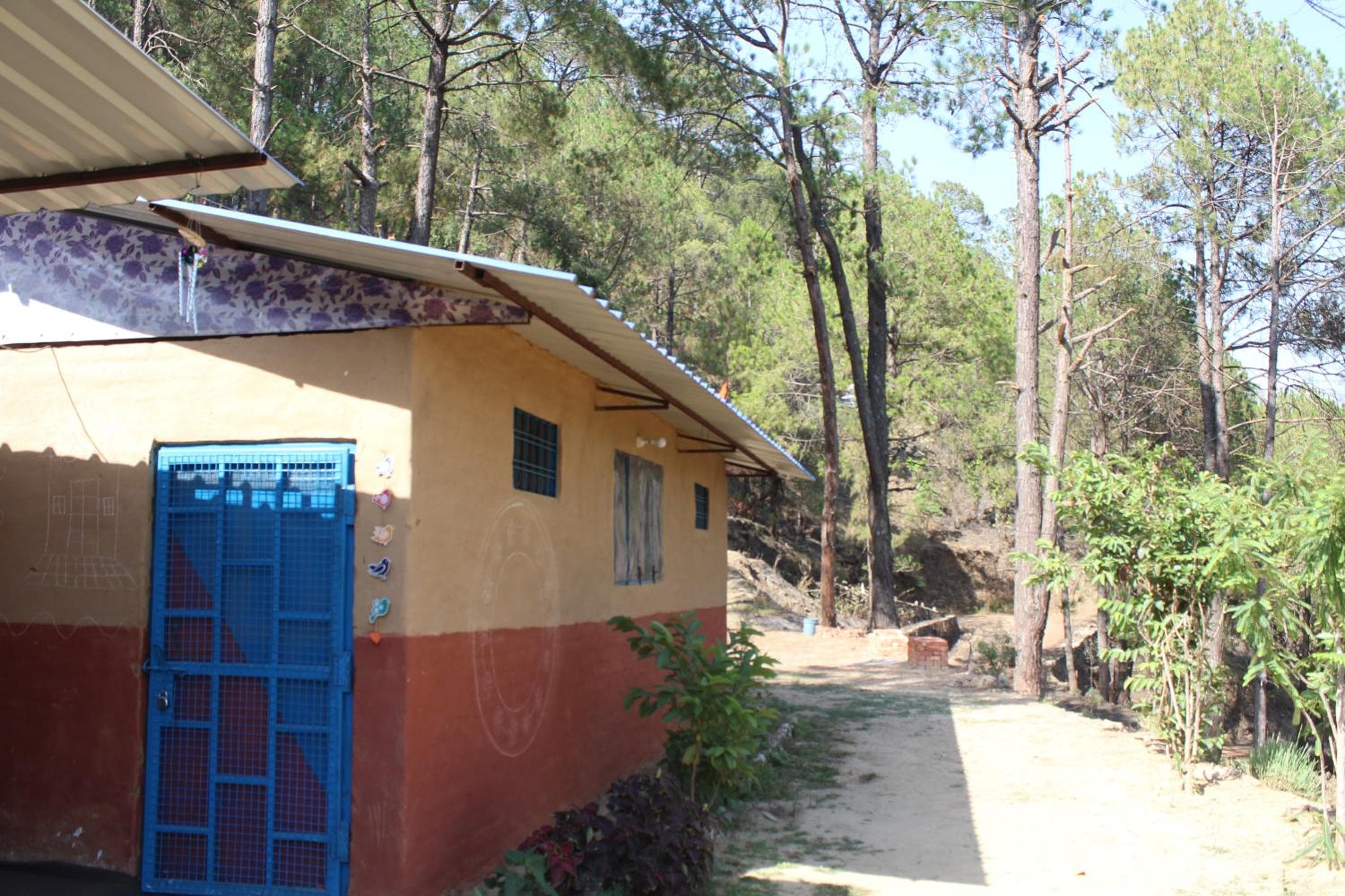 11 Gaon Mudhouse Homestay
