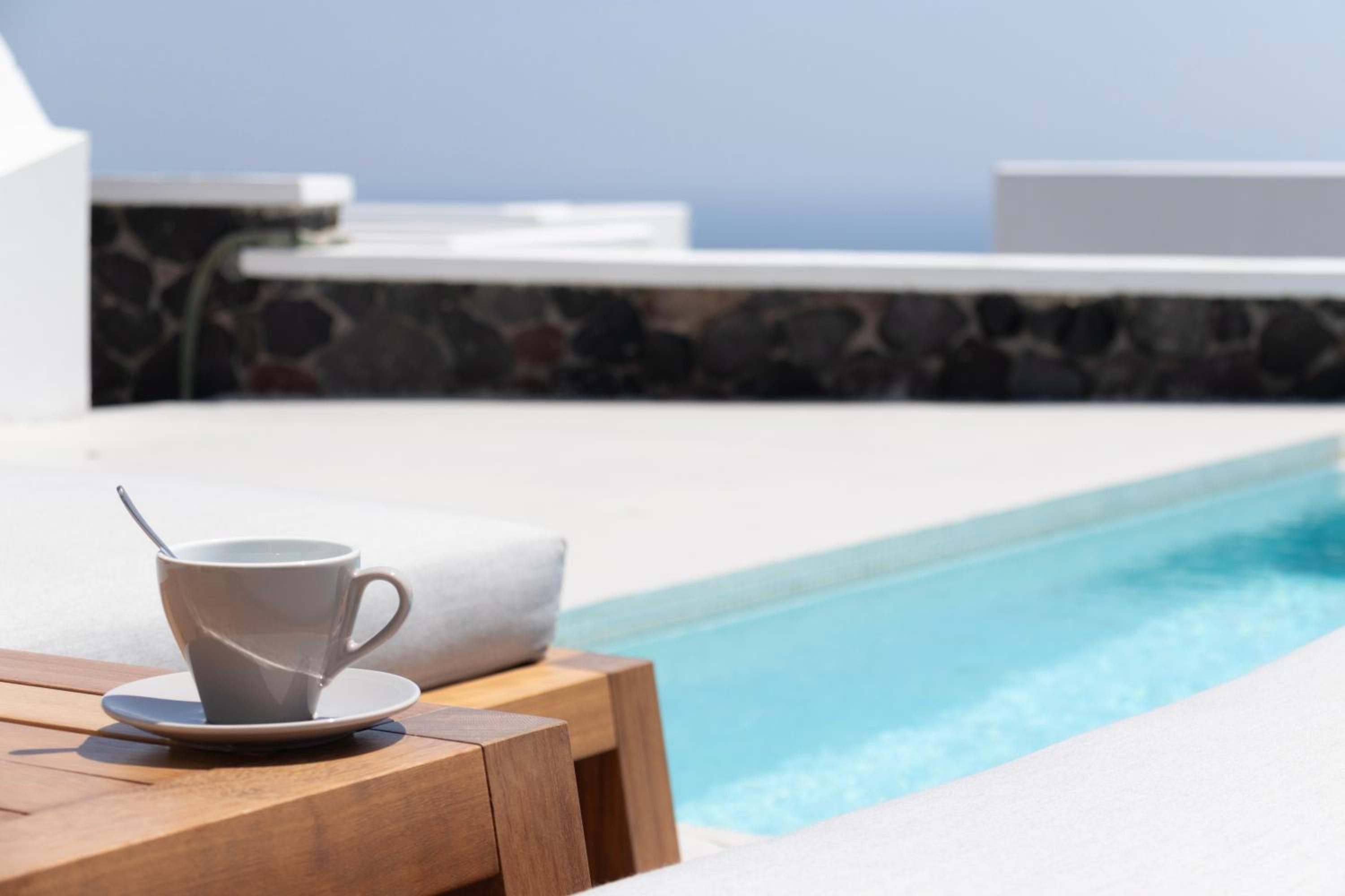 Astro Palace Hotel & Suites