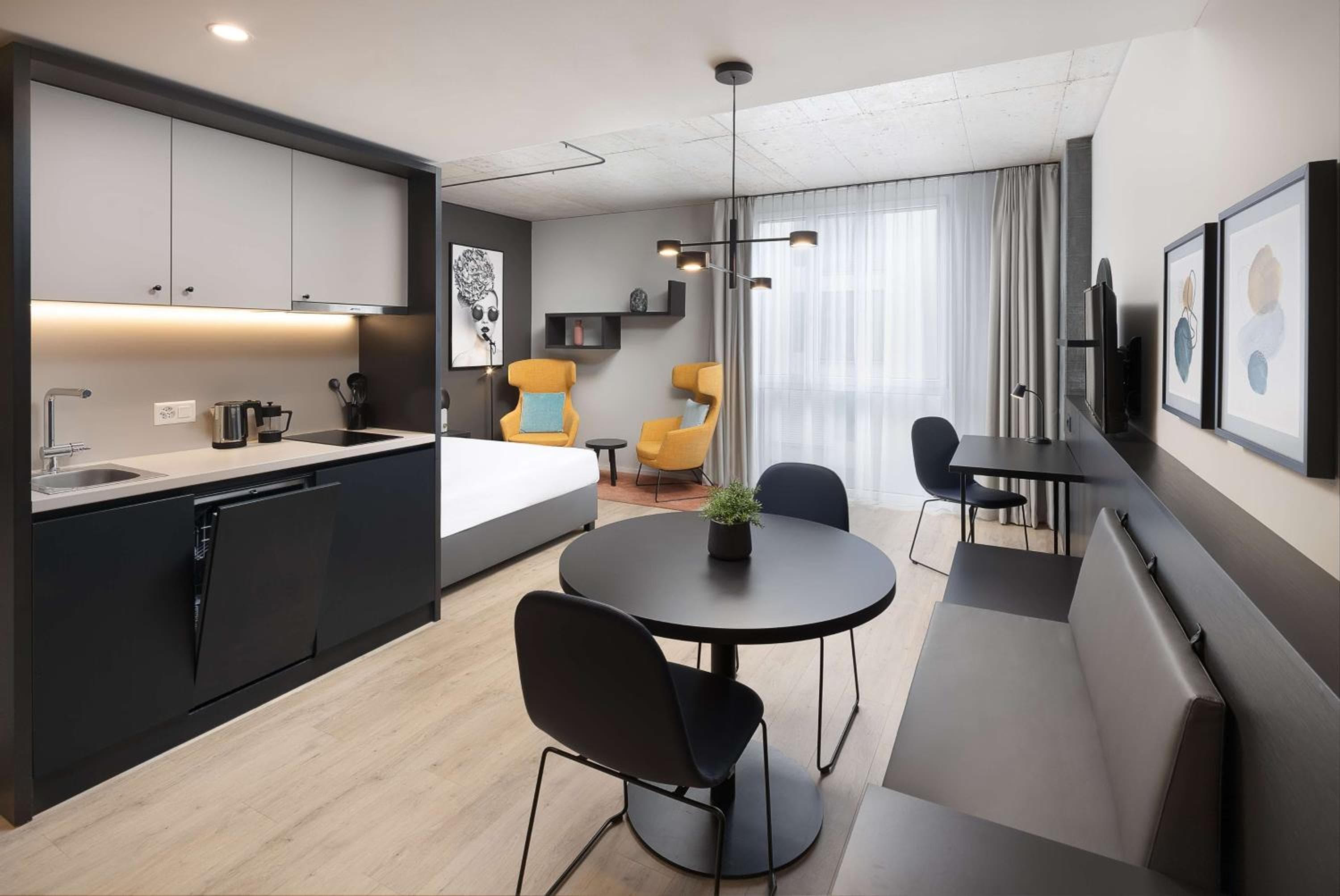 Radisson Hotel & Suites Zurich