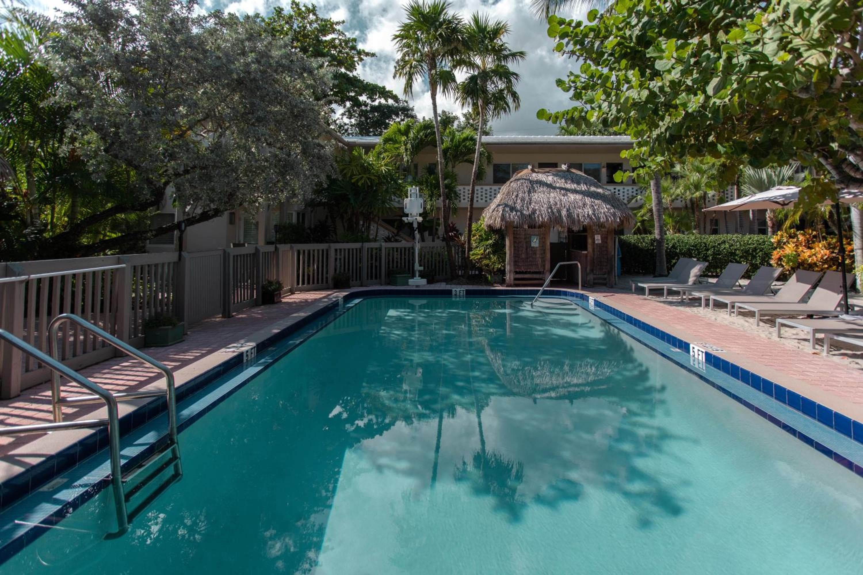 Crane's Beach House Boutique Hotel & Luxury Villas
