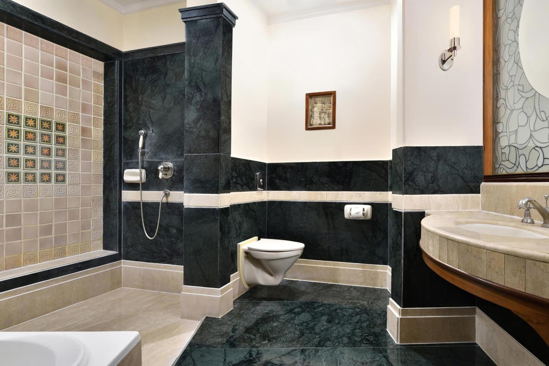 Le Meridien Jaipur Resort & Spa