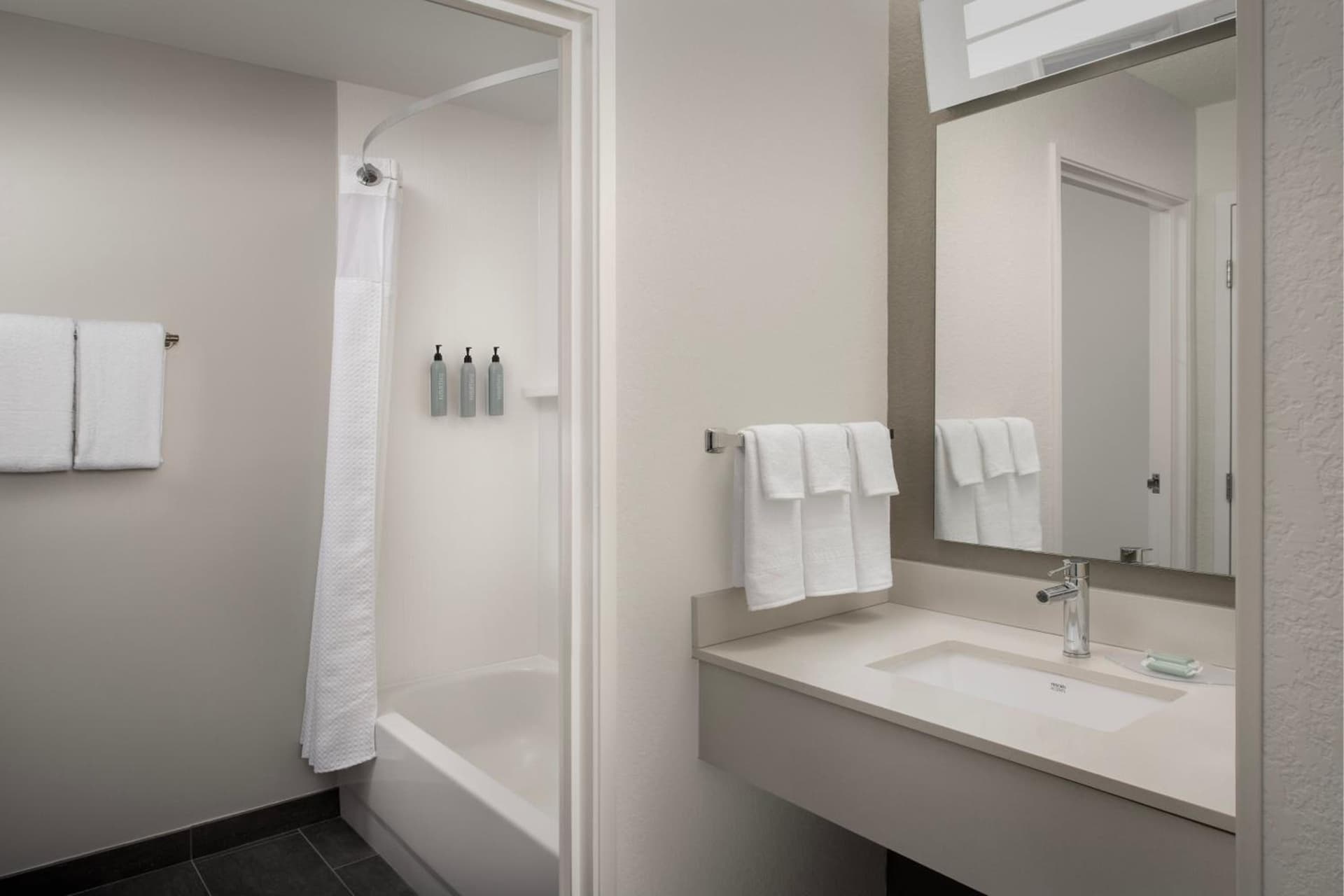Courtyard by Marriott Dayton Beavercreek