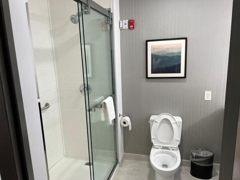 La Quinta Inn & Suites by Wyndham Manchester - Arnold AFB