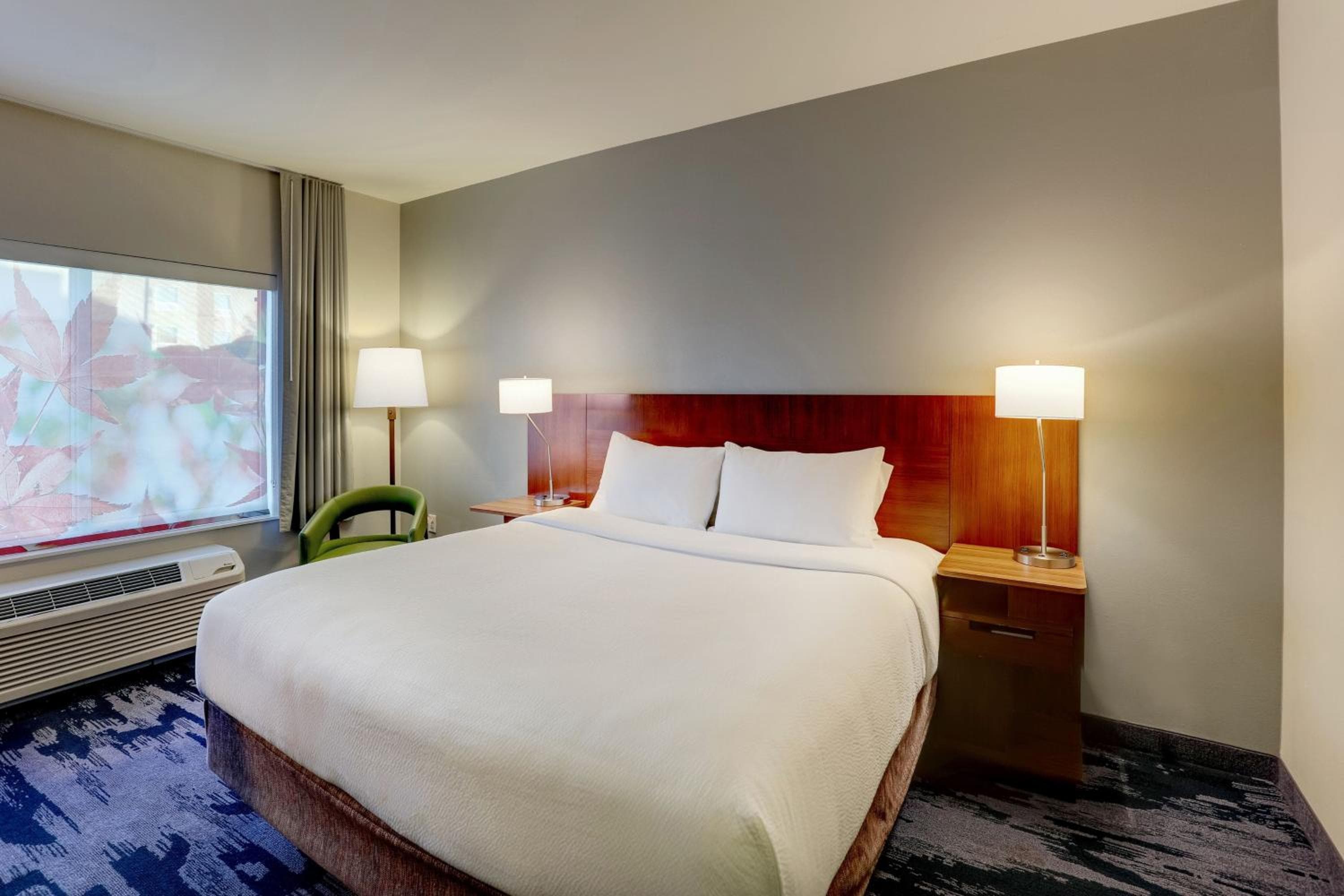 Fairfield Inn & Suites by Marriott Fort Worth I-30 West Near NAS JRB