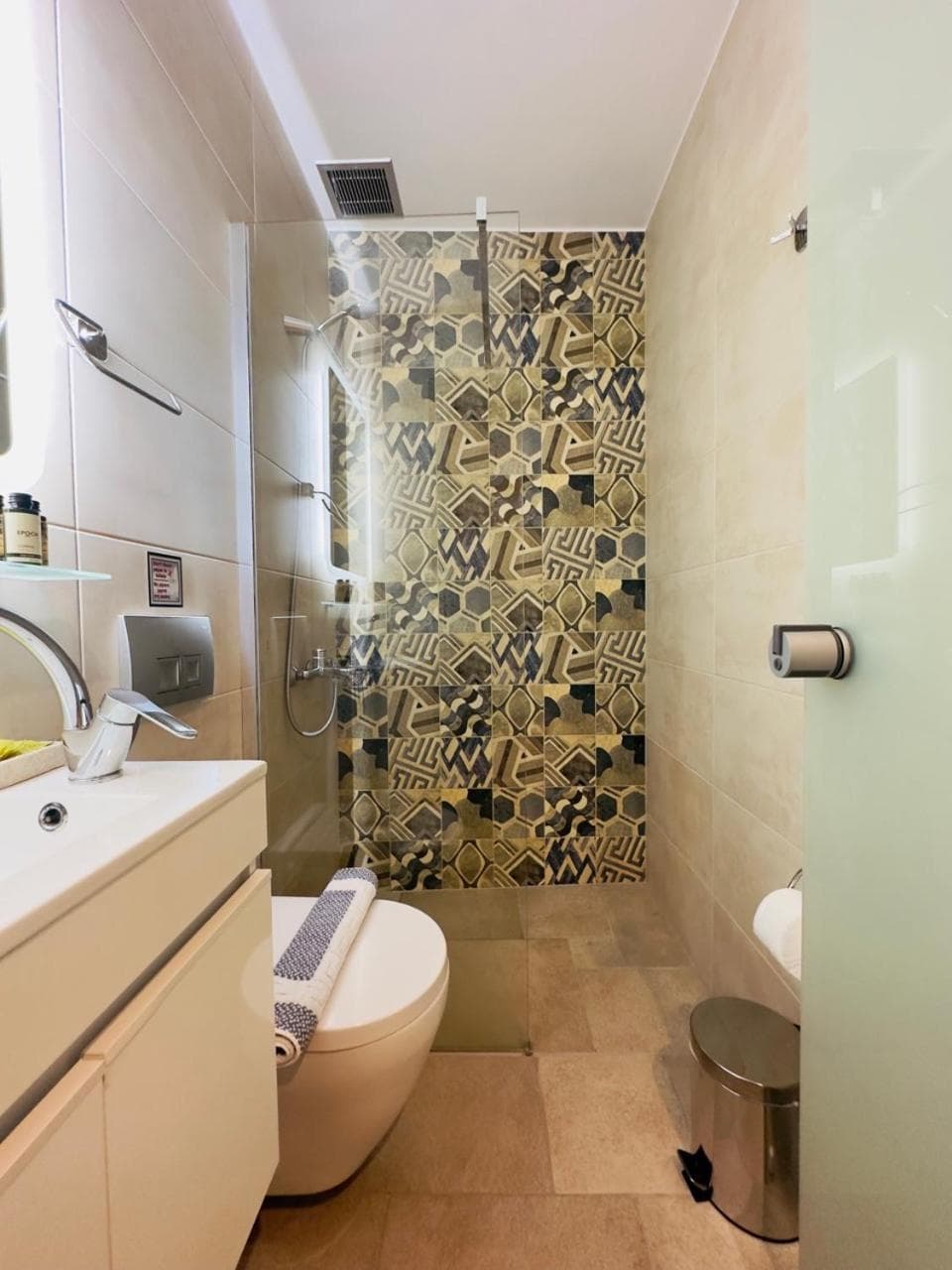 Yulia Luxury Apartments