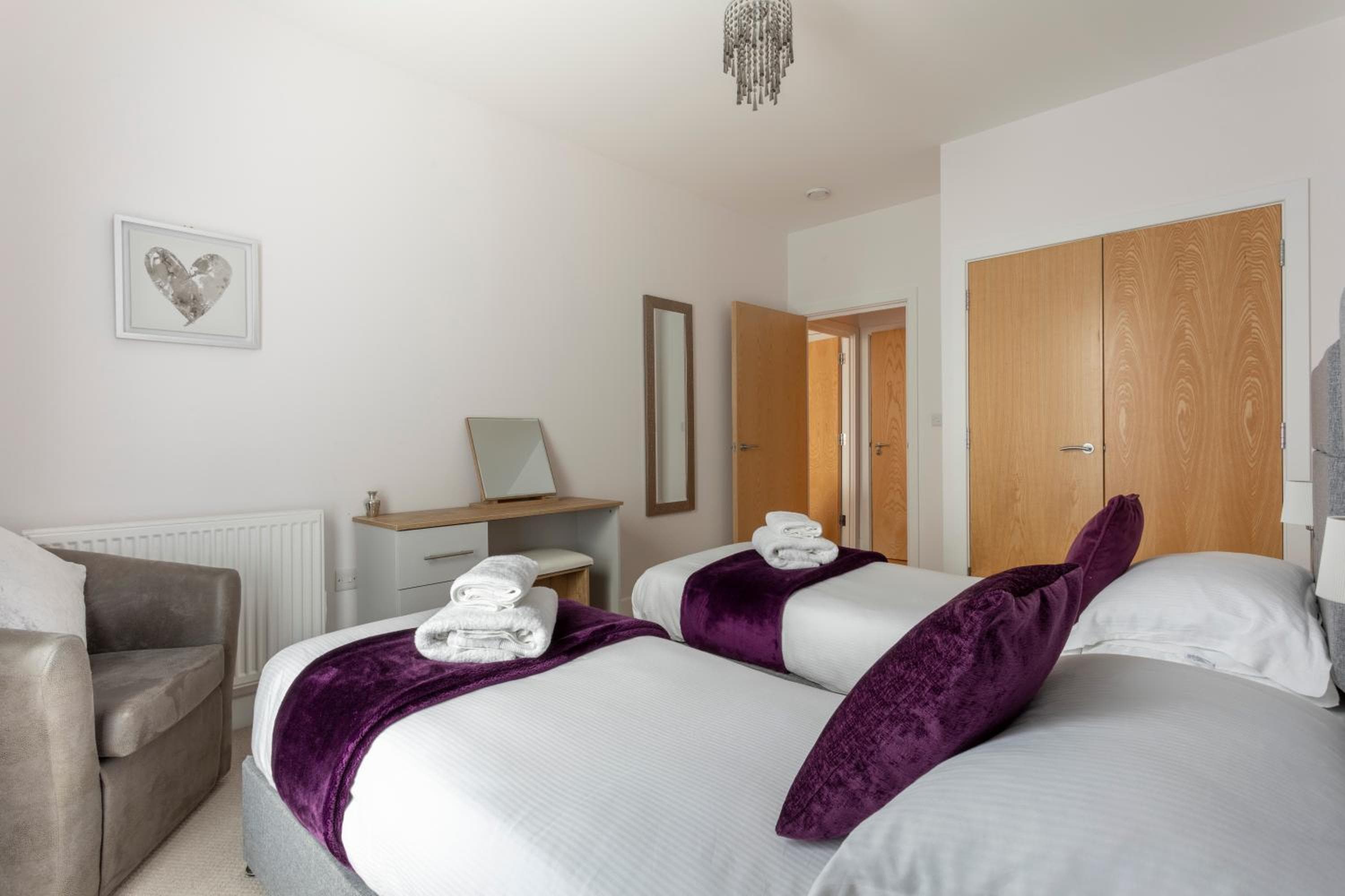 1 Bed Apartment - Redhill Central, Surrey, Gatwick #1