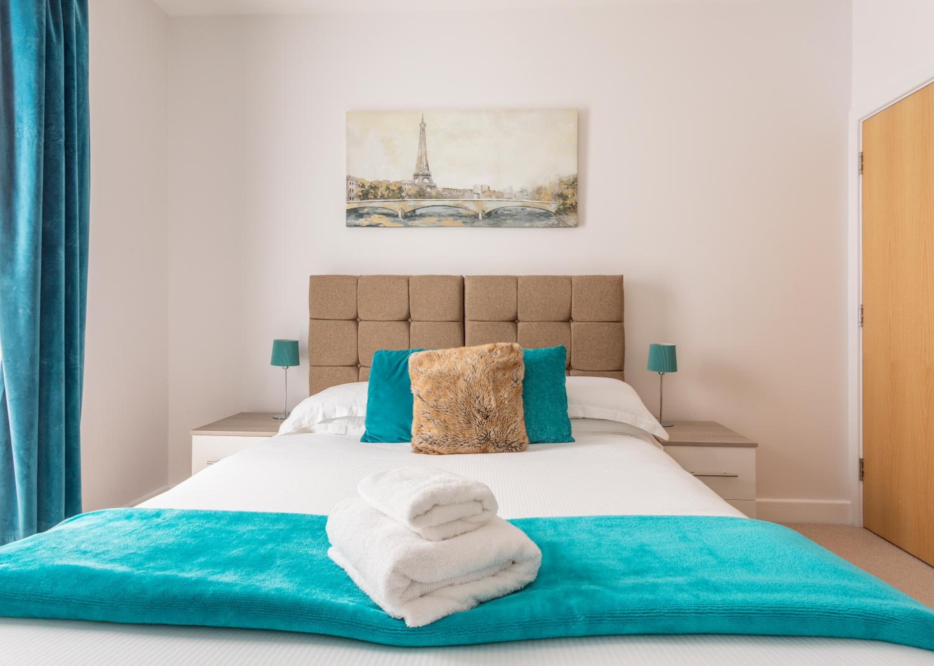 1 Bed Apartment - Redhill Central, Surrey, Gatwick #3