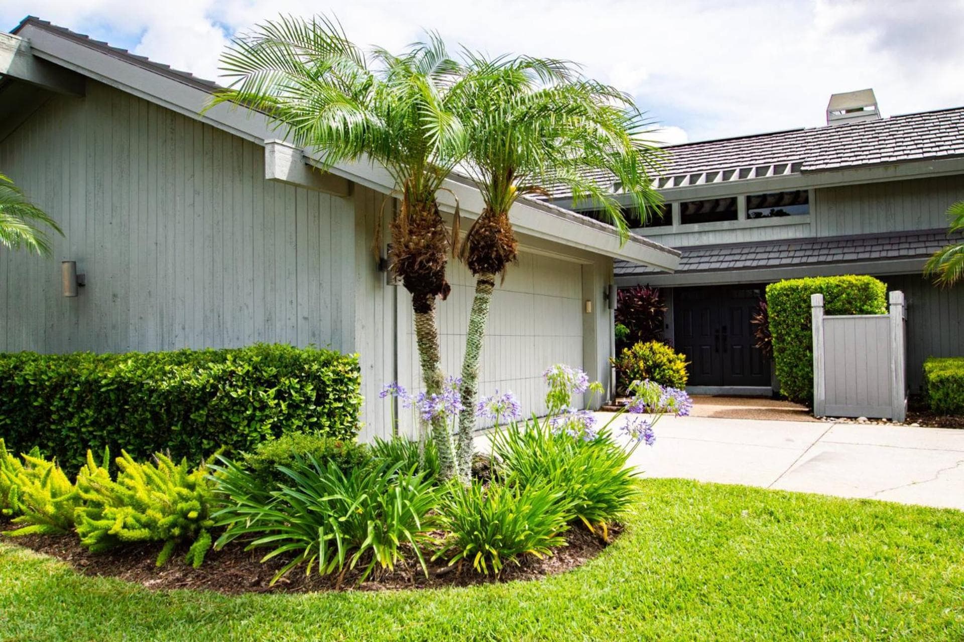 Timeless Treasure on Baywood