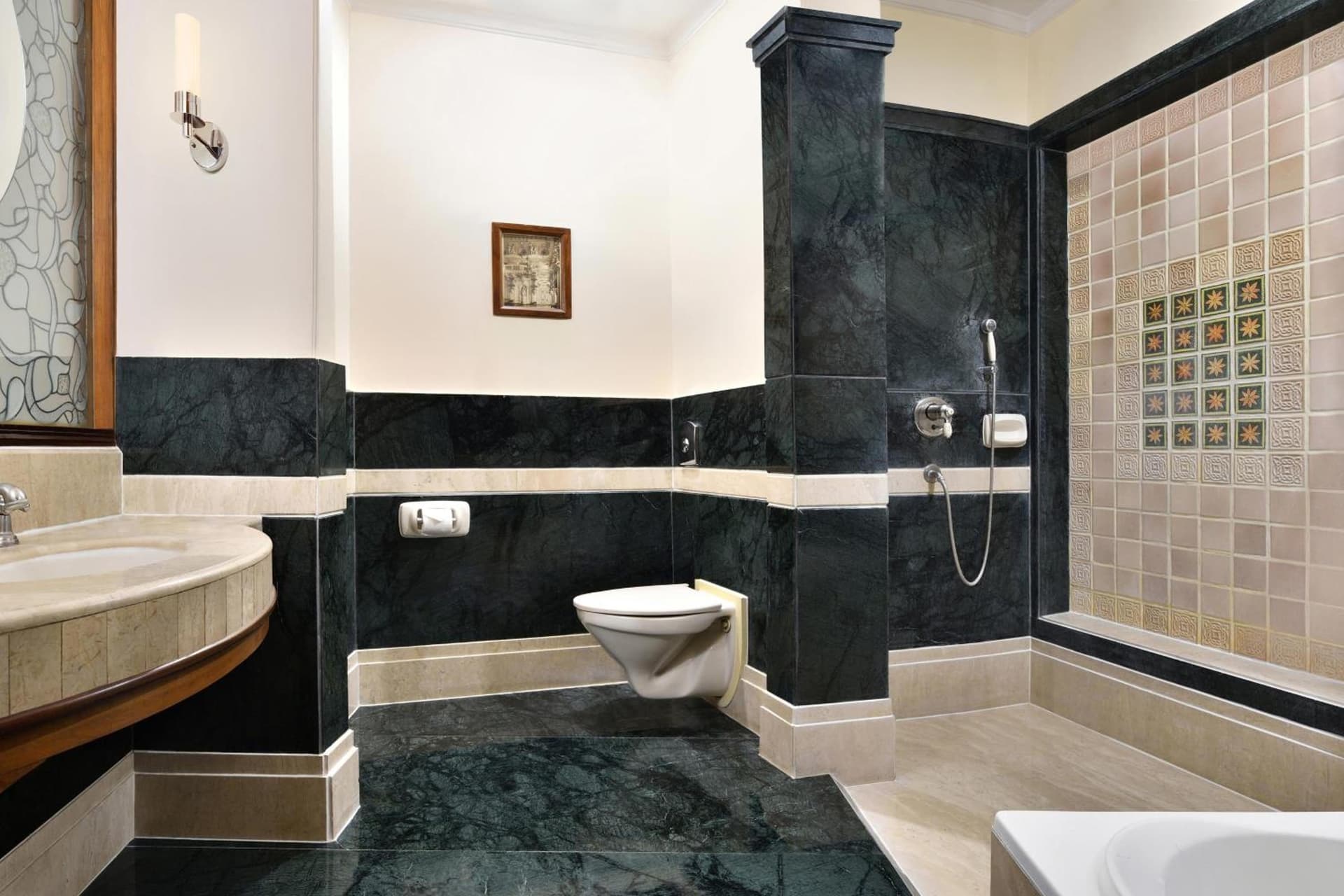 Le Meridien Jaipur Resort & Spa