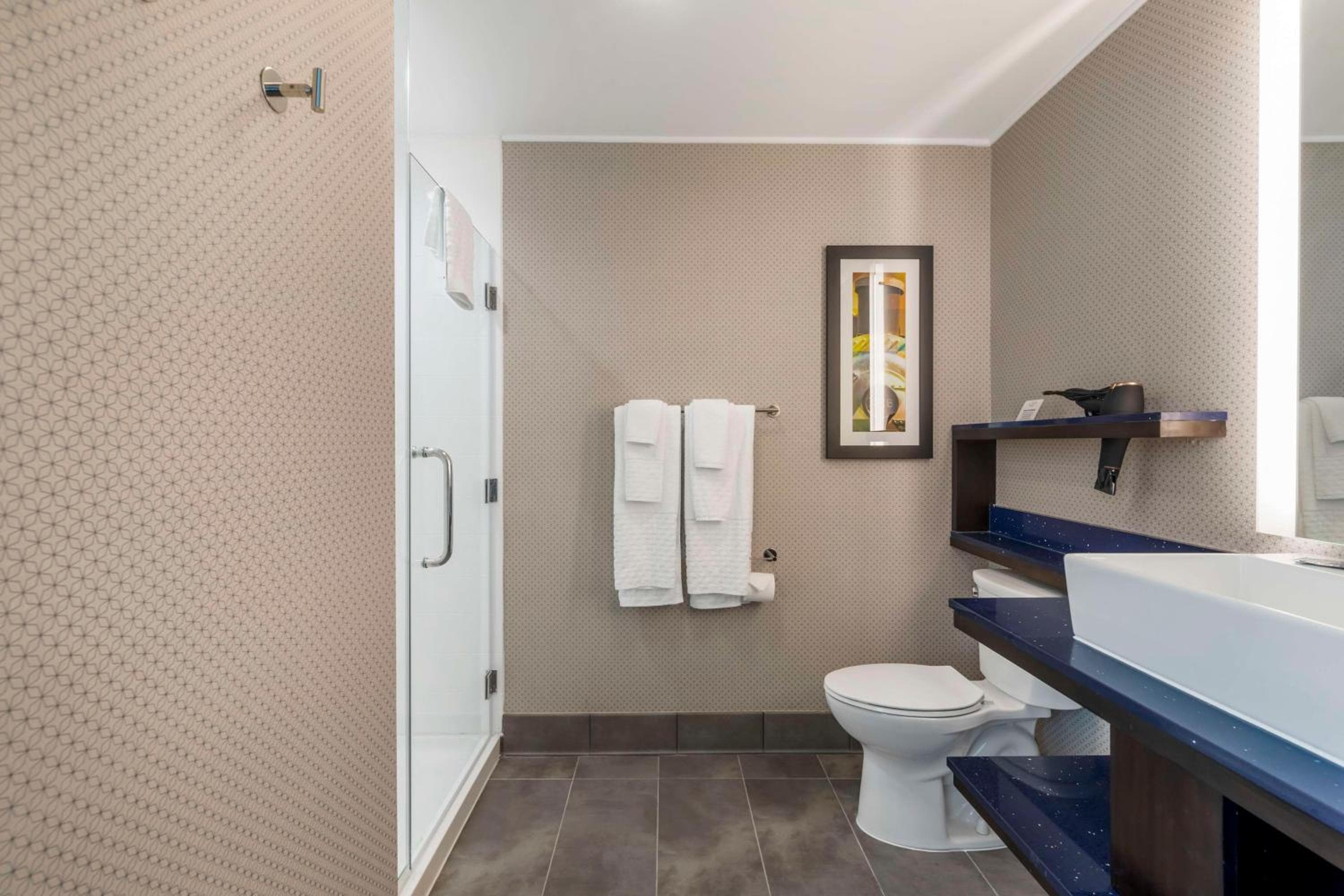 GLo Best Western Pooler - Savannah Airport Hotel