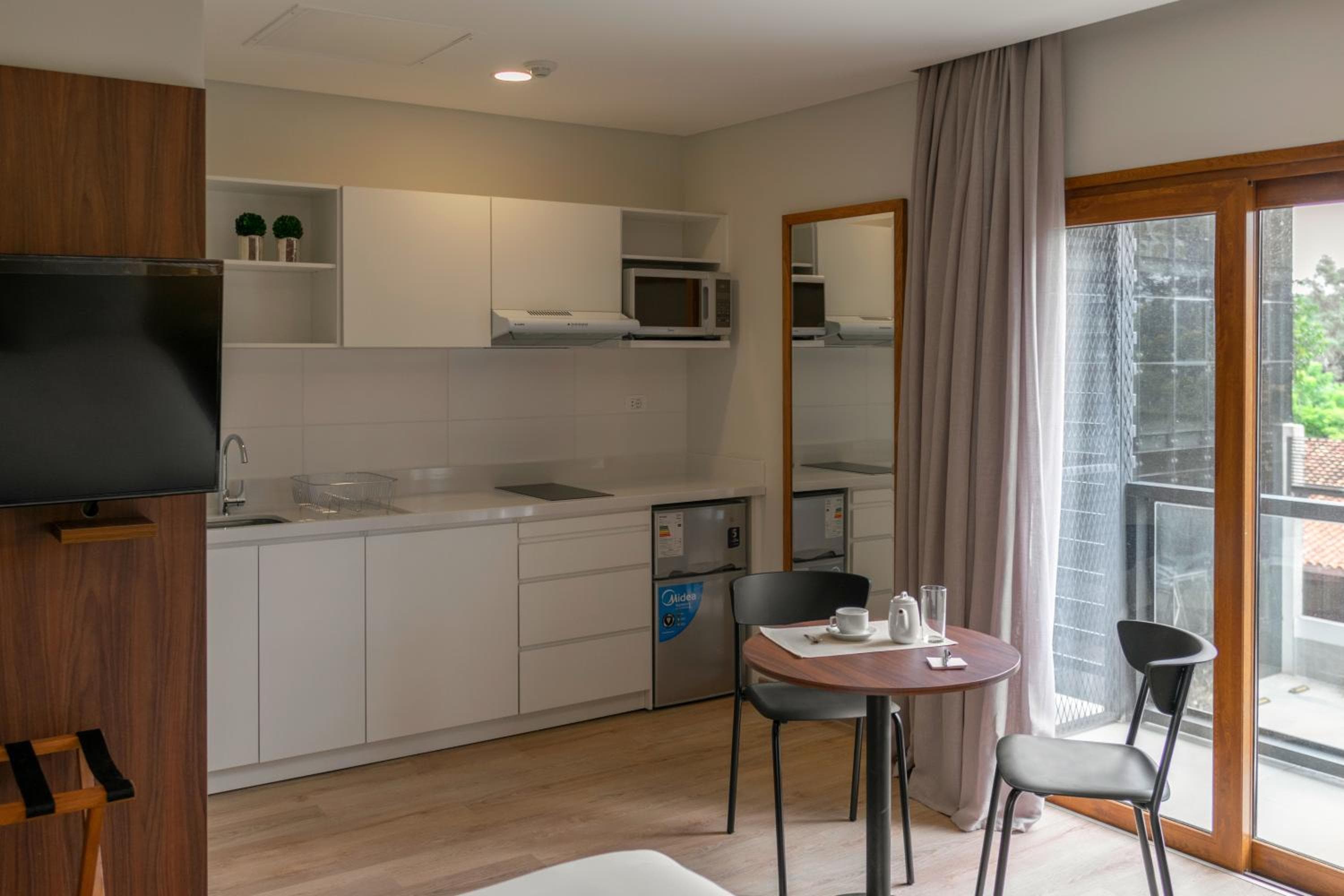 Five Hotel & Residences