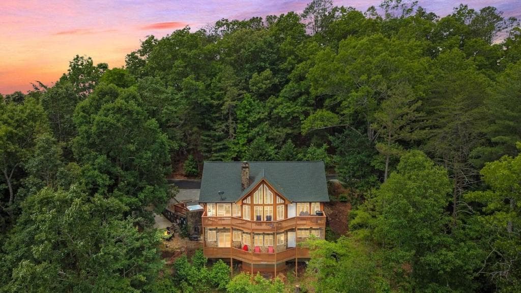 Lily's Lookout Lodge - Helen, GA