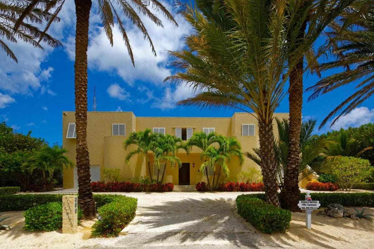 Villa Caymanas by Grand Cayman Villas & Condos