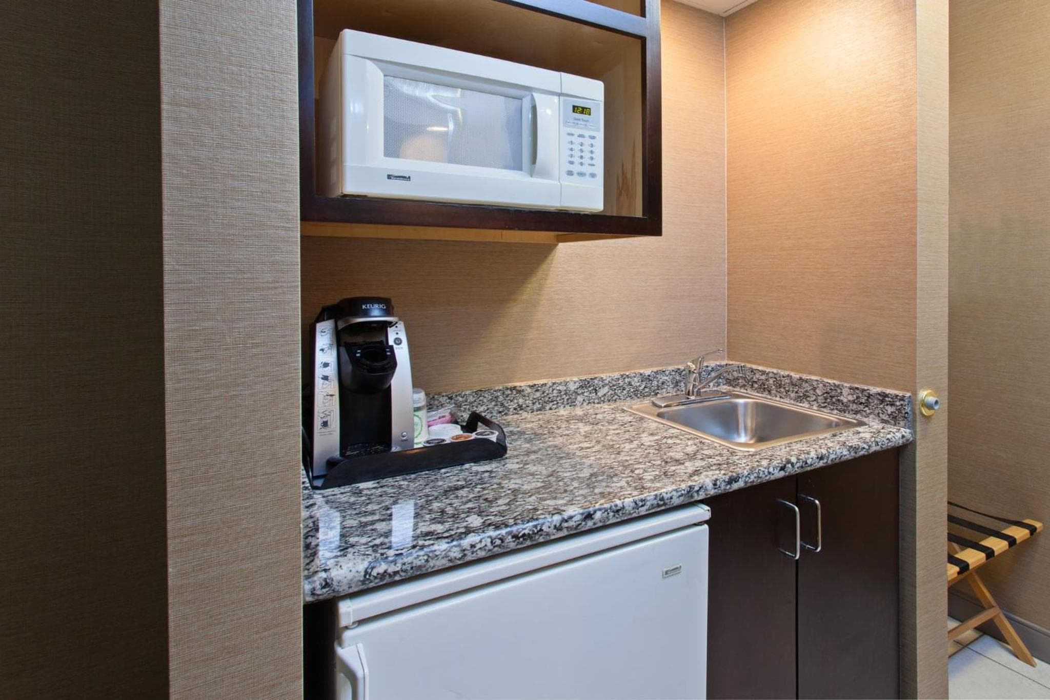 Holiday Inn Express & Suites Seattle Downtown - Lake Union by IHG
