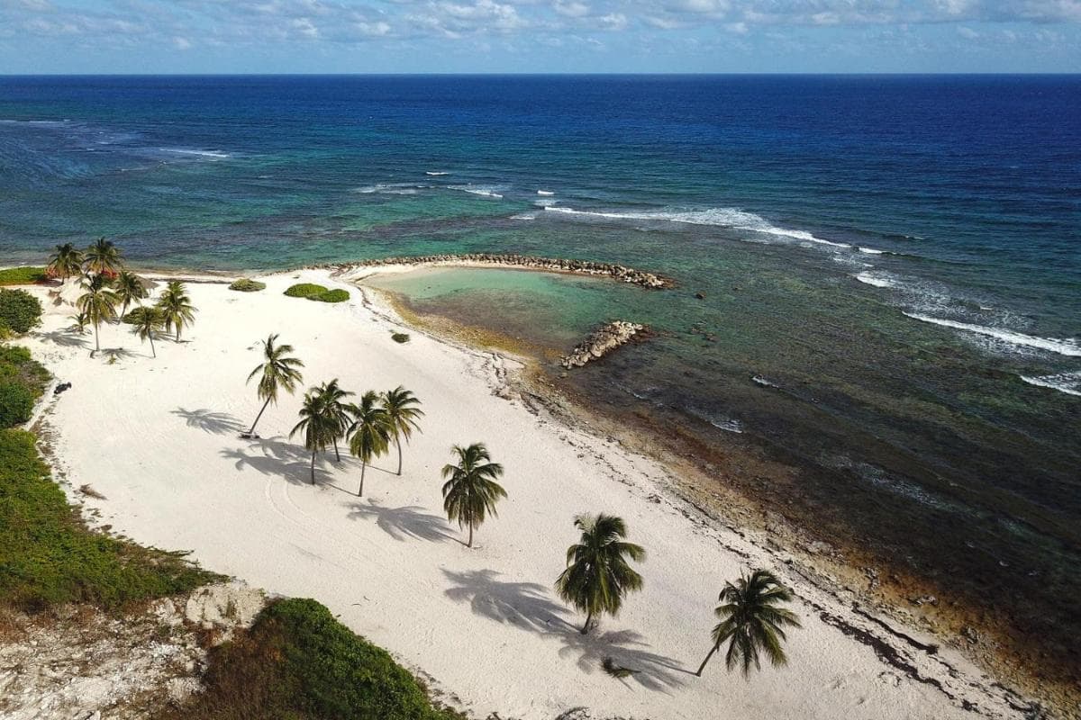 On The Rocks by Grand Cayman Villas & Condos