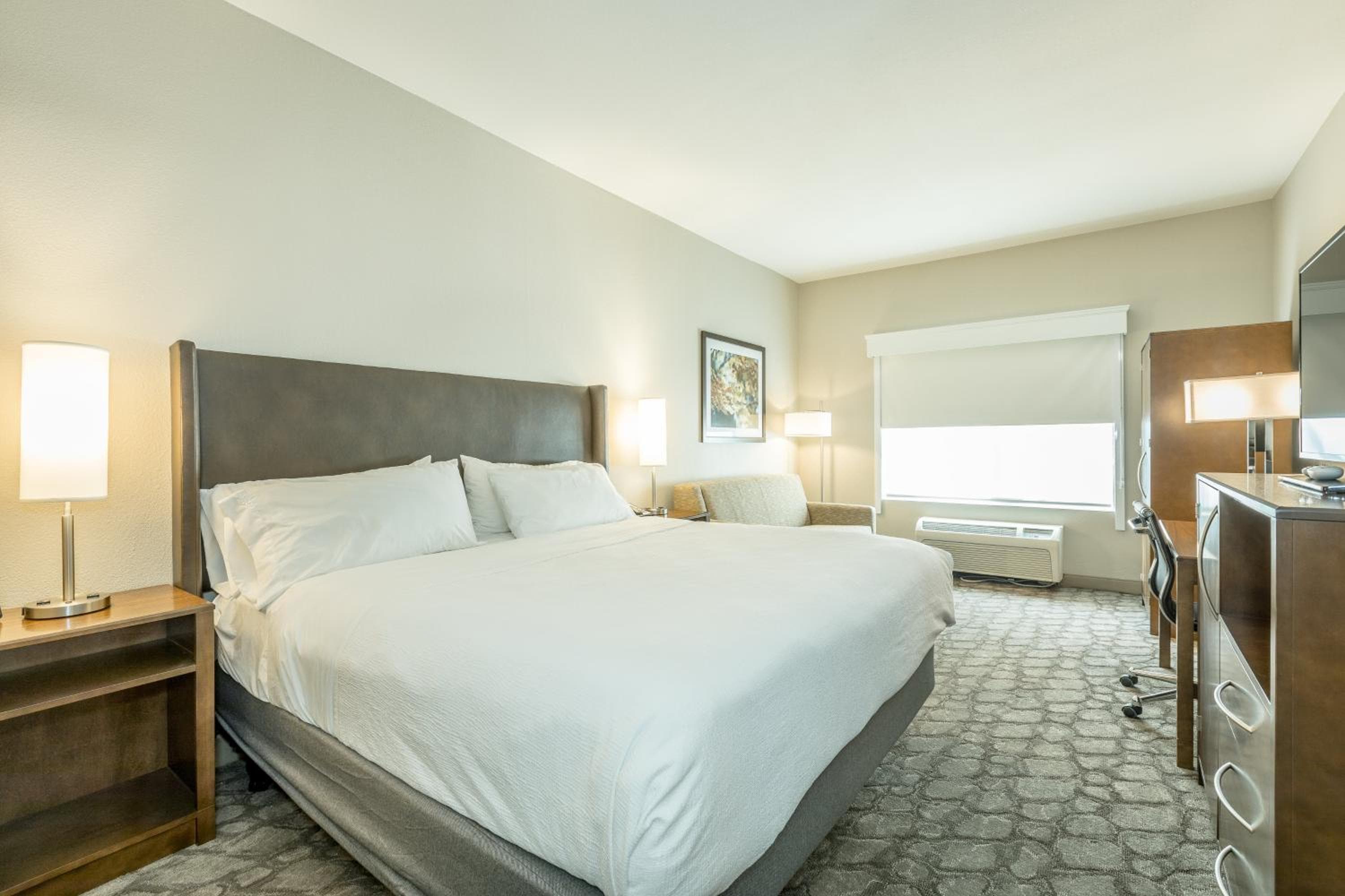Holiday Inn Hotel and Suites Peachtree City by IHG