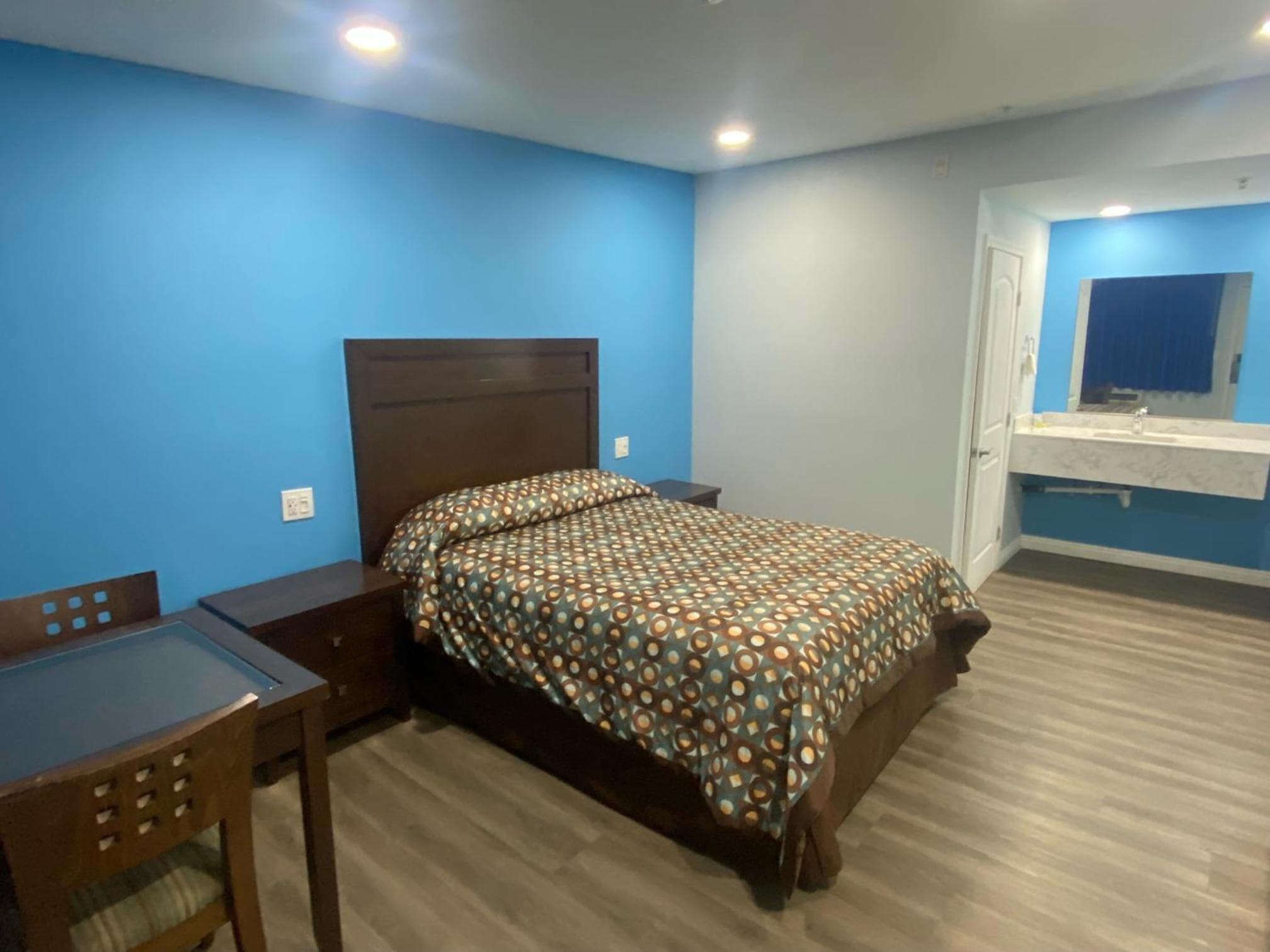 hotel room