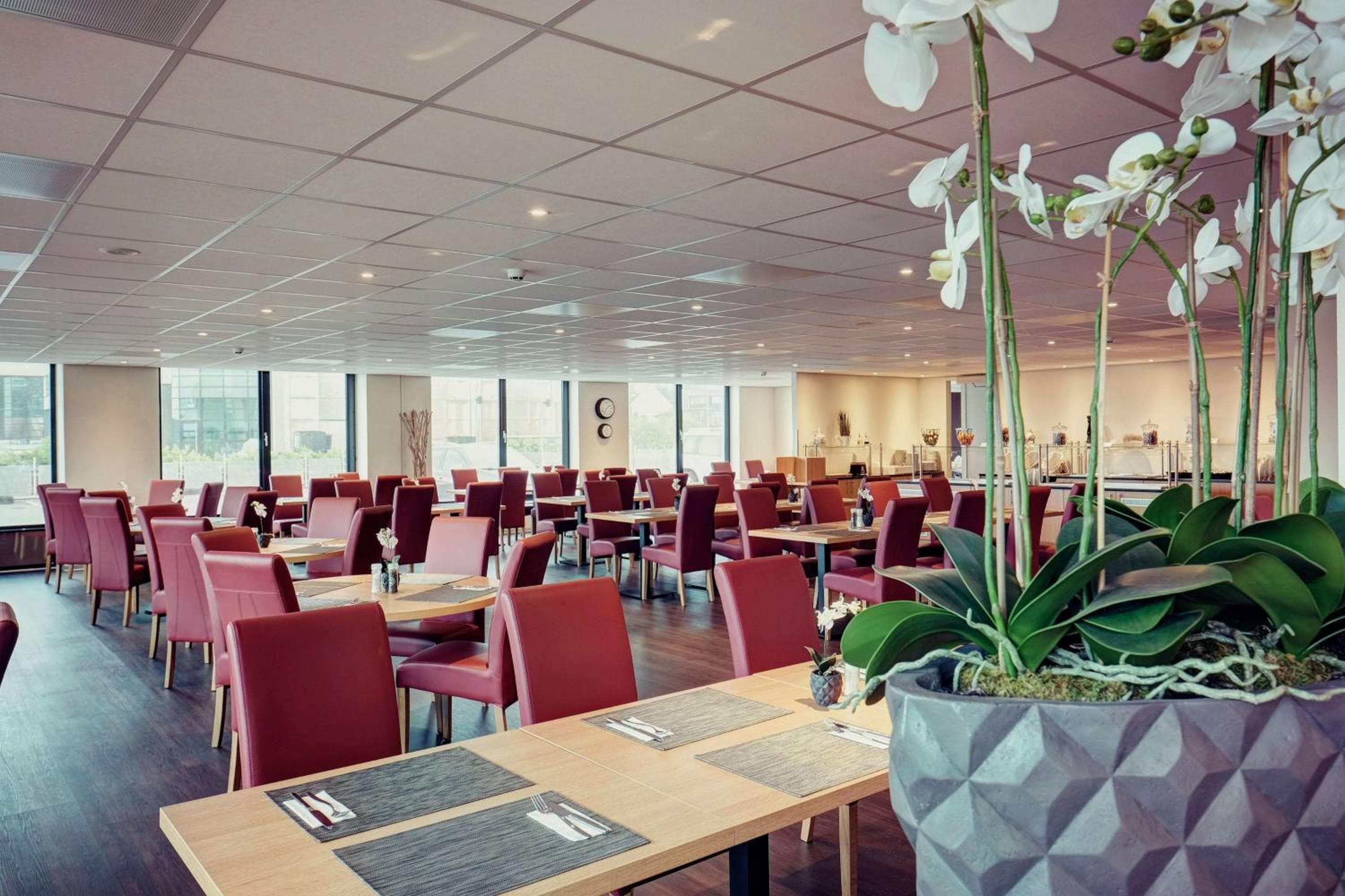 Amedia Amsterdam Airport Schiphol, Trademark Collection by Wyndham