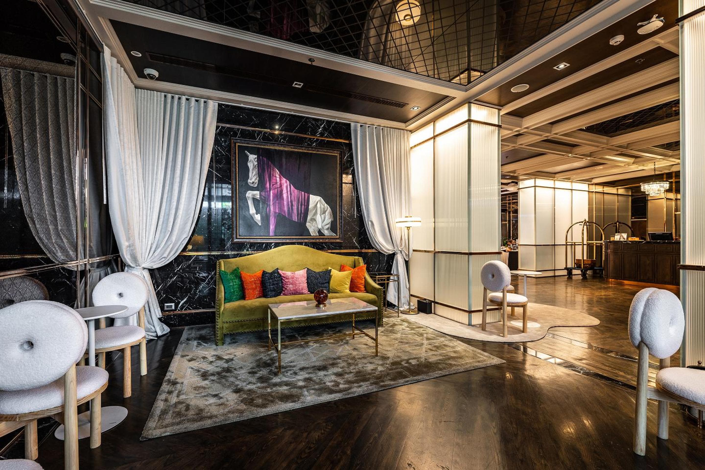 MUU Bangkok, Small Luxury Hotels of the World