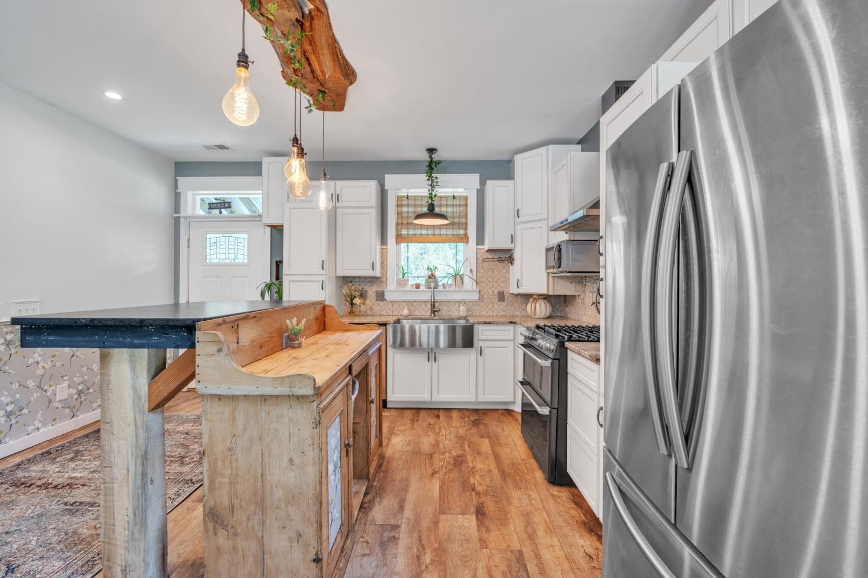 Country Solitude close to the Beach farmhouse