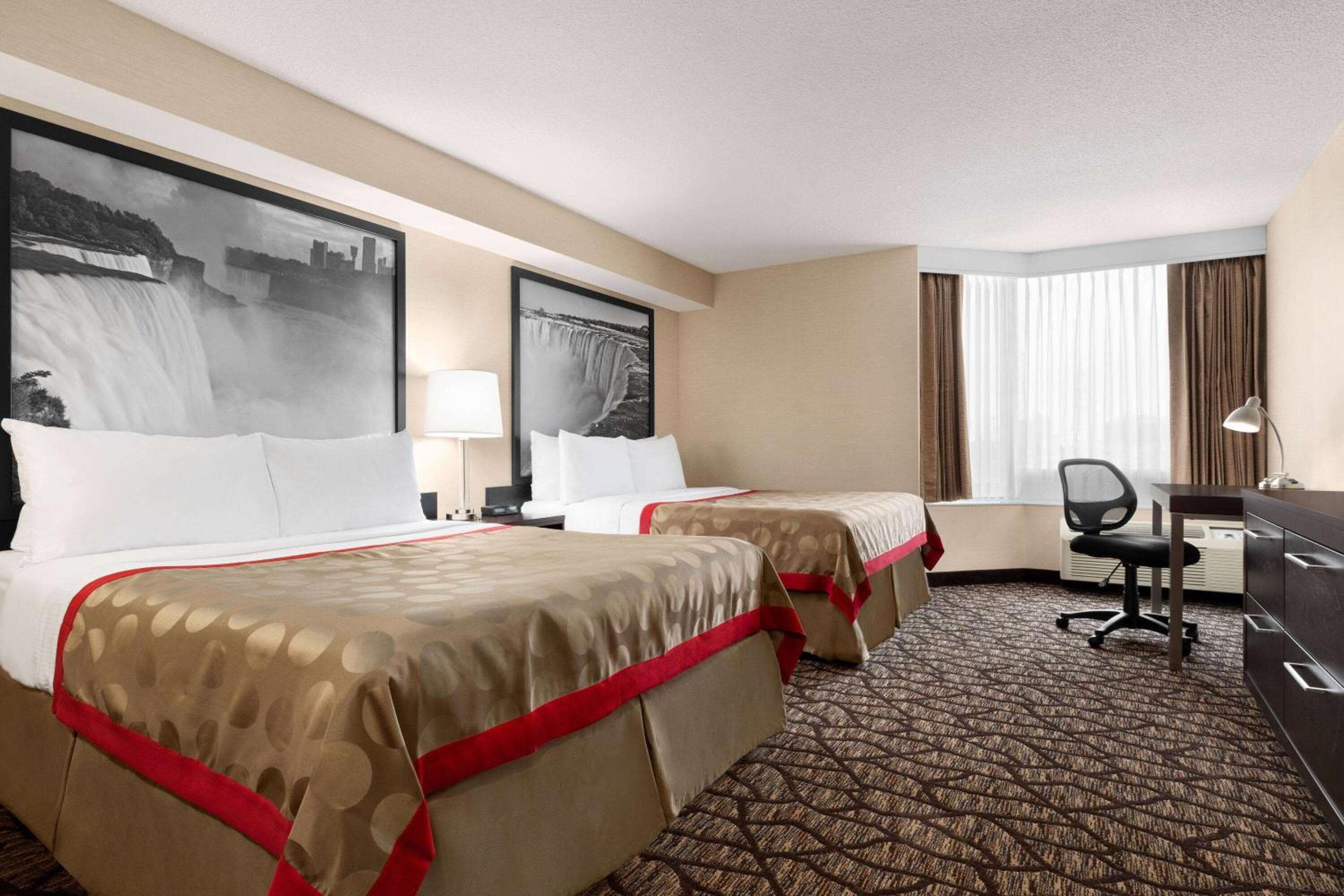 Ramada By Wyndham Niagara Falls near the Falls