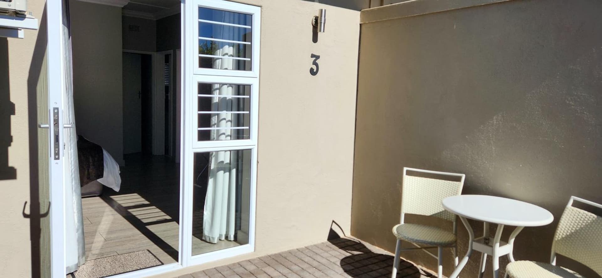 Green Kalahari Guesthouse