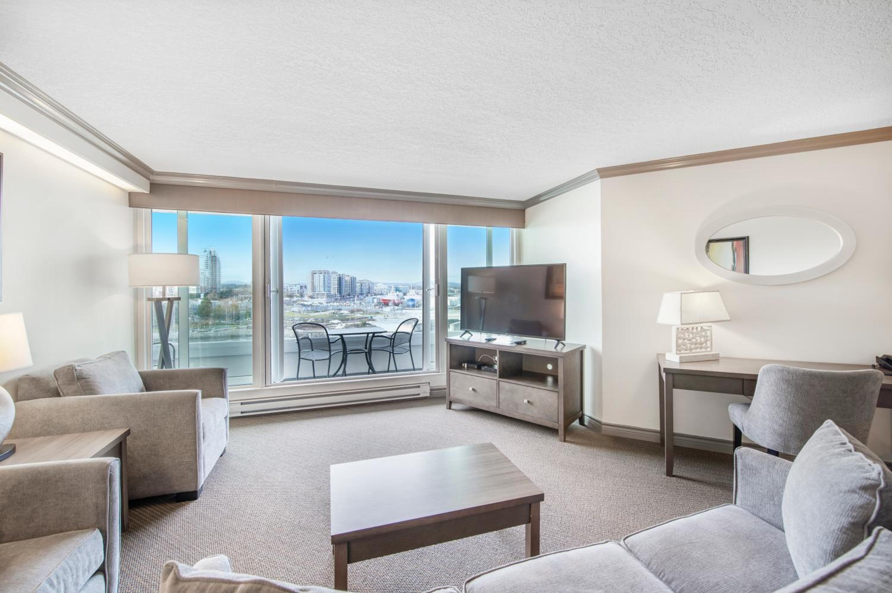 Victoria Regent Waterfront Hotel & Suites