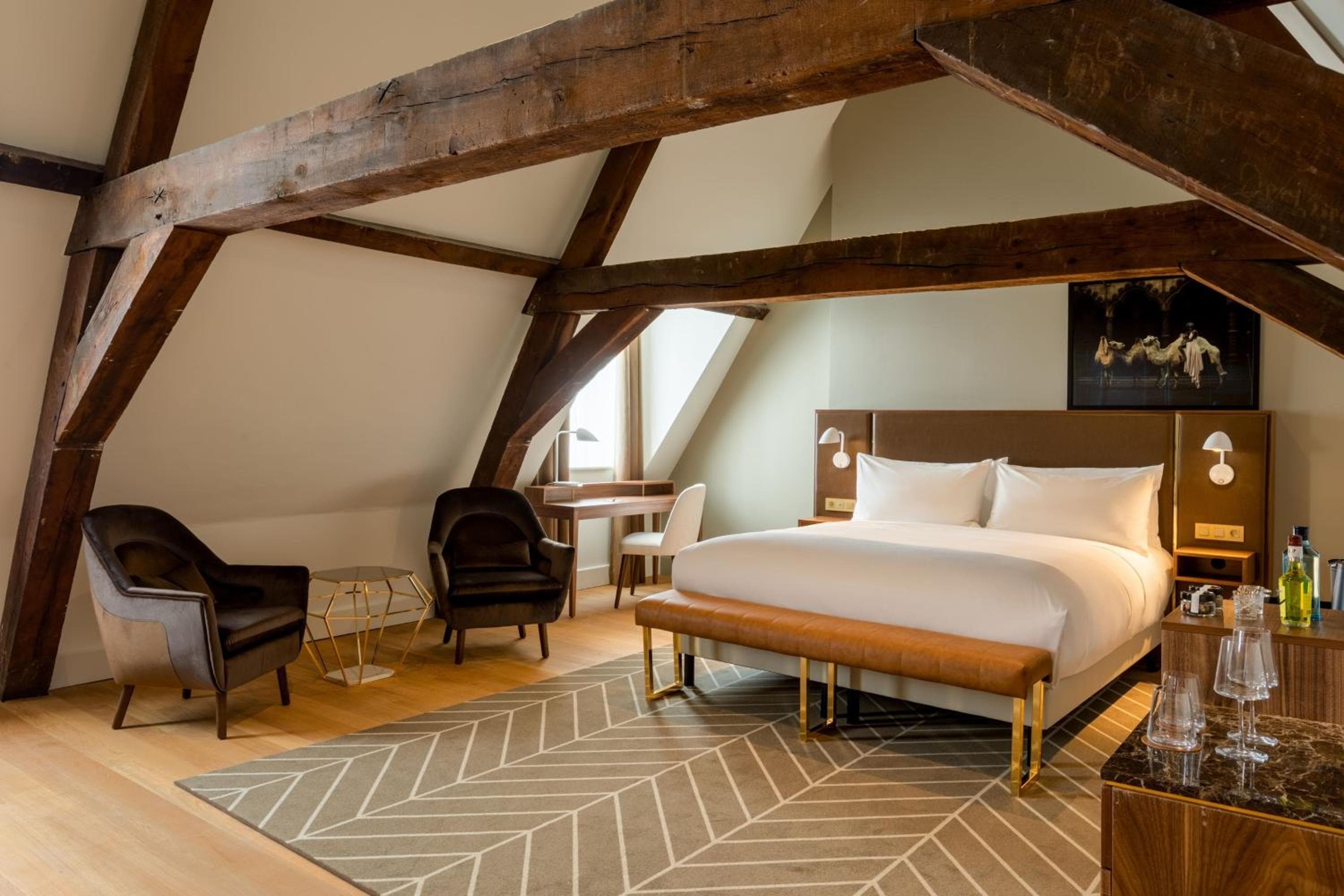 Sapphire House Antwerp, Autograph Collection by Marriott