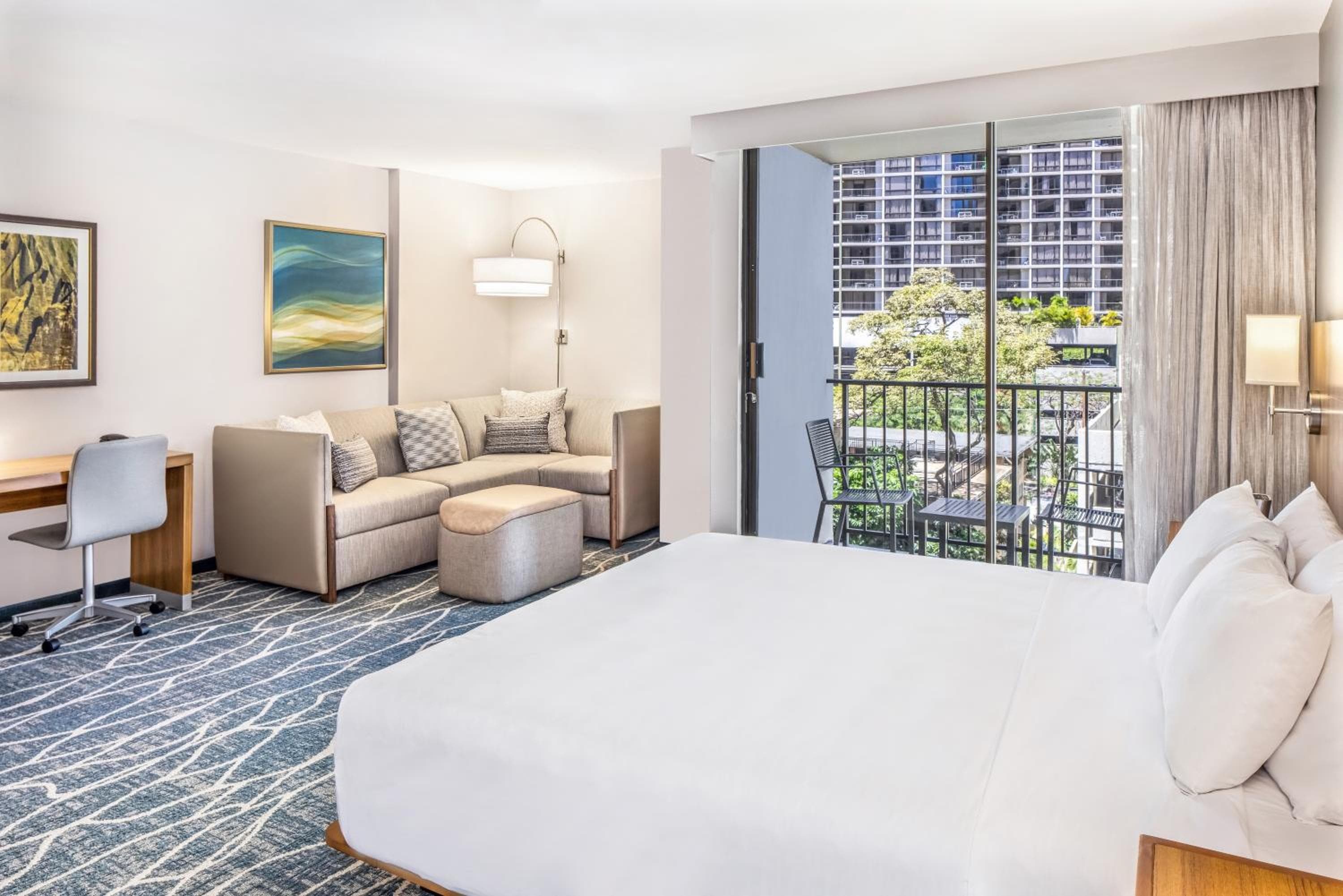 Hyatt Place Waikiki Beach